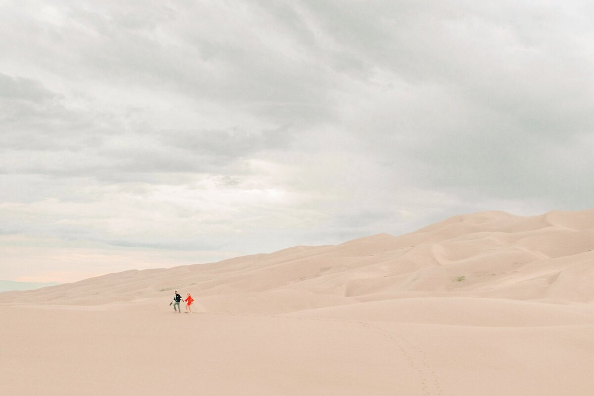 sanddunes_colorado_engagement_photo47