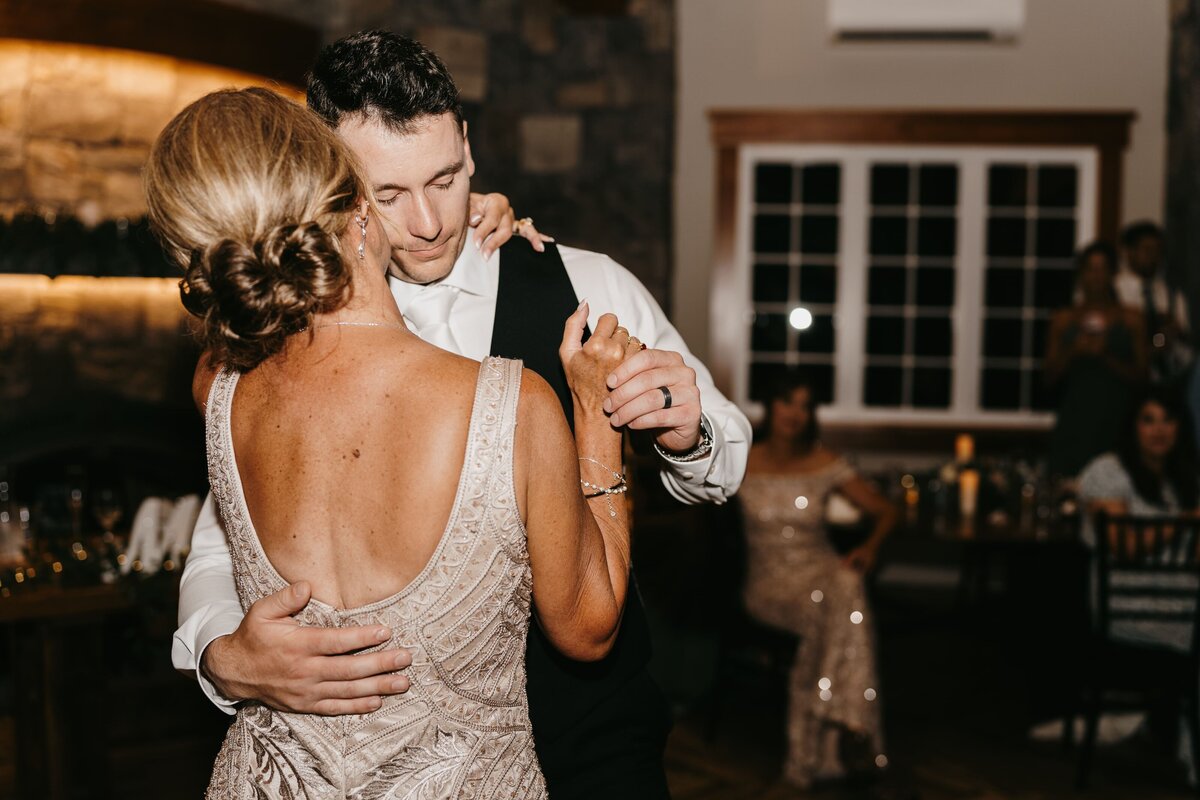 the-lodge-at-shadow-hill-matt-meagan-11