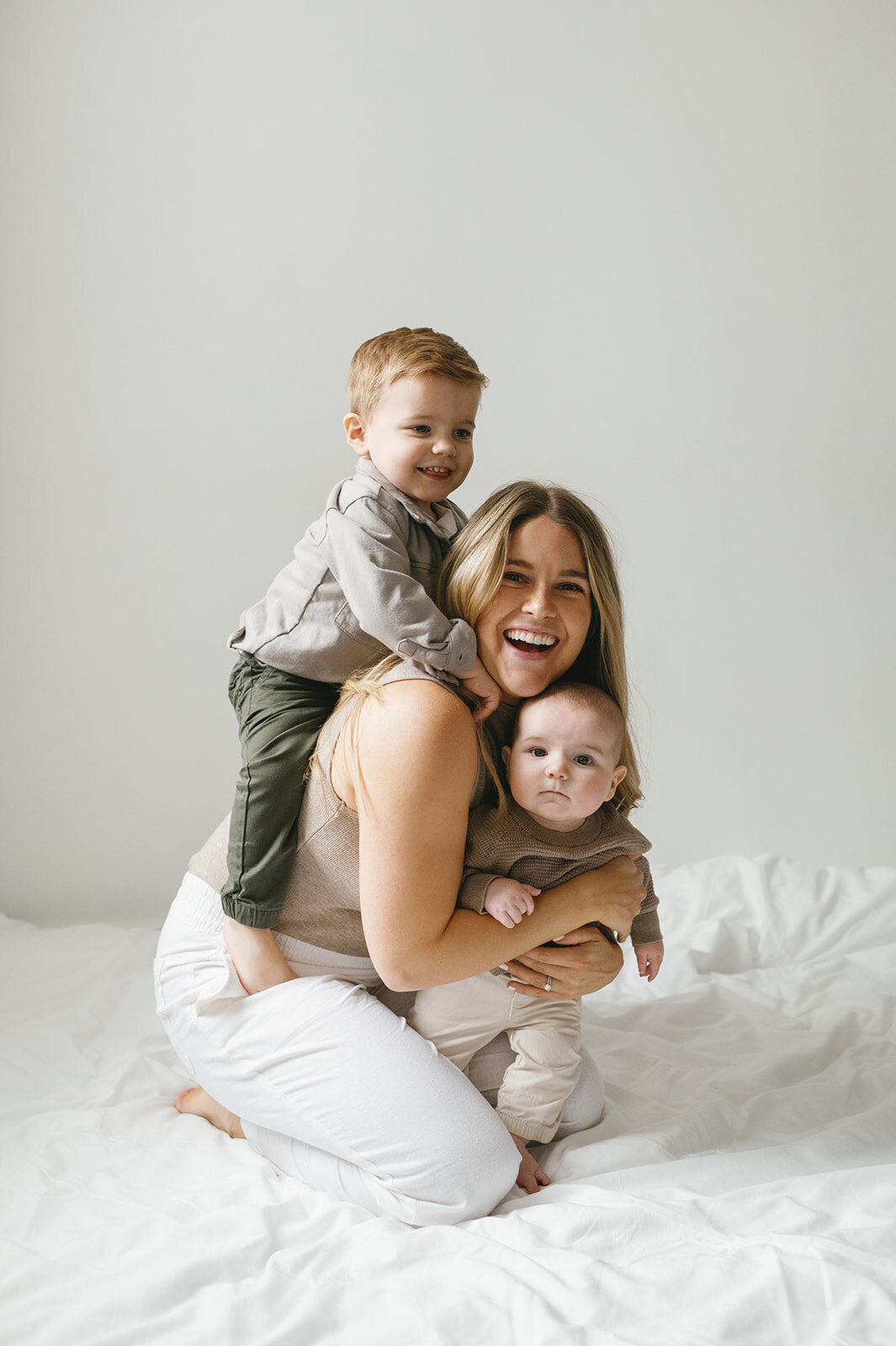 casareto-family-studio-mini-session-2024-54_websize