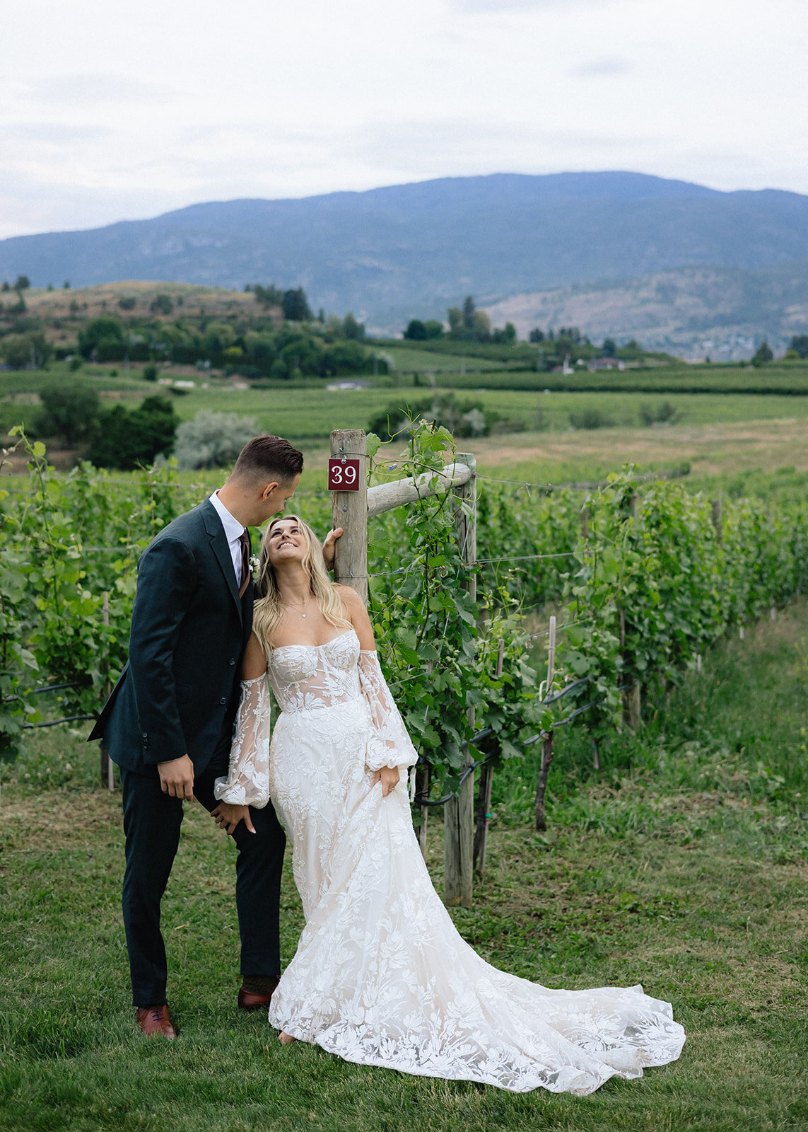 alex and riley_s wedding at little engine wines_june 21 2023_danika camba photography-617