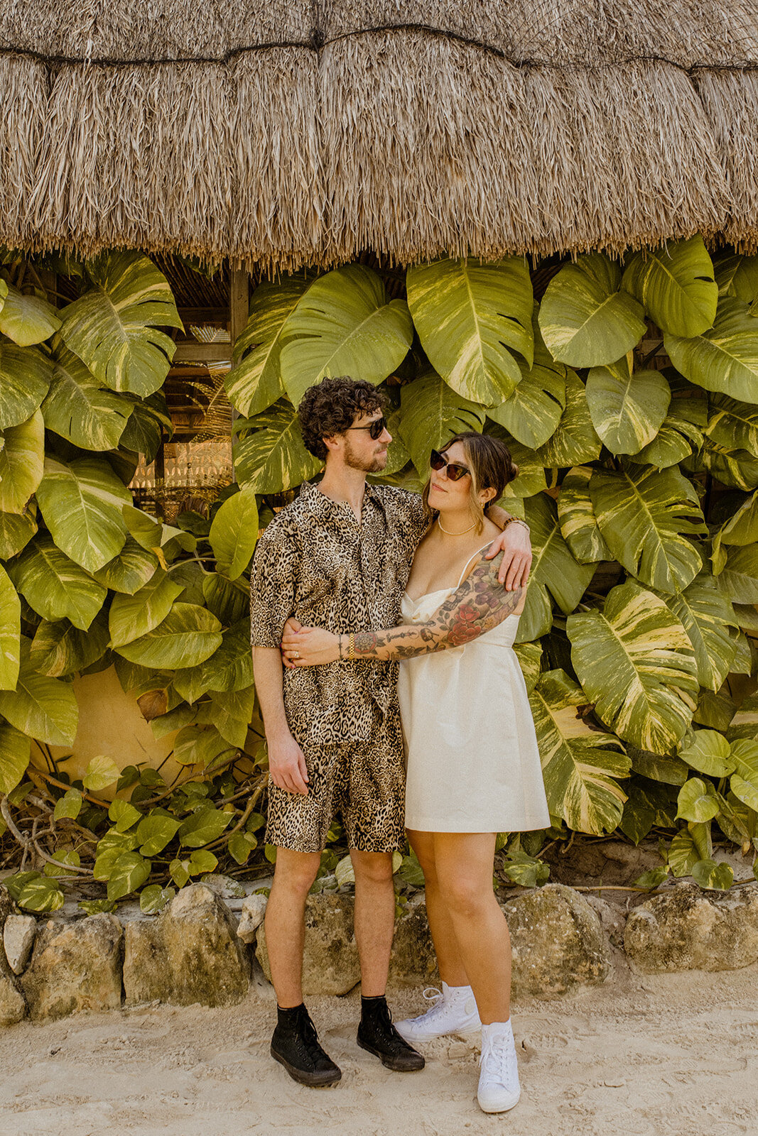 a-mexico-tulum-elopement-villa-pescadora-destination-wedding-getting-ready-couples-session-cool-artsy-edgy-alternative-30