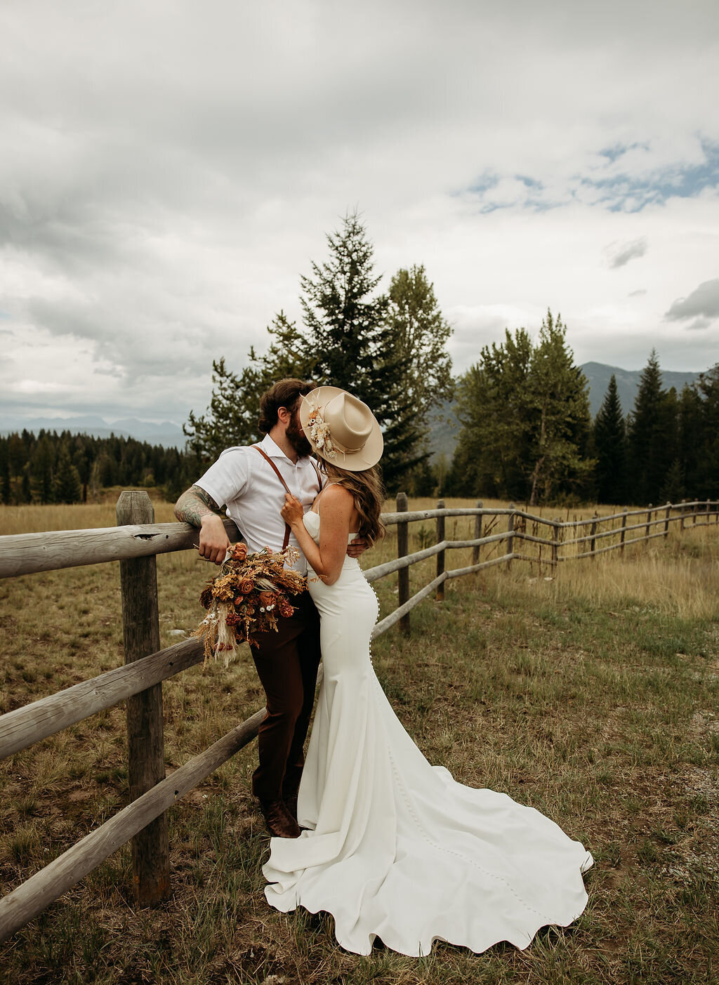 glaciernationalparkelopement-lakemcdonaldelopement-lakemcdonaldmontana-montanaelopementphotographer-montanaelopement-62