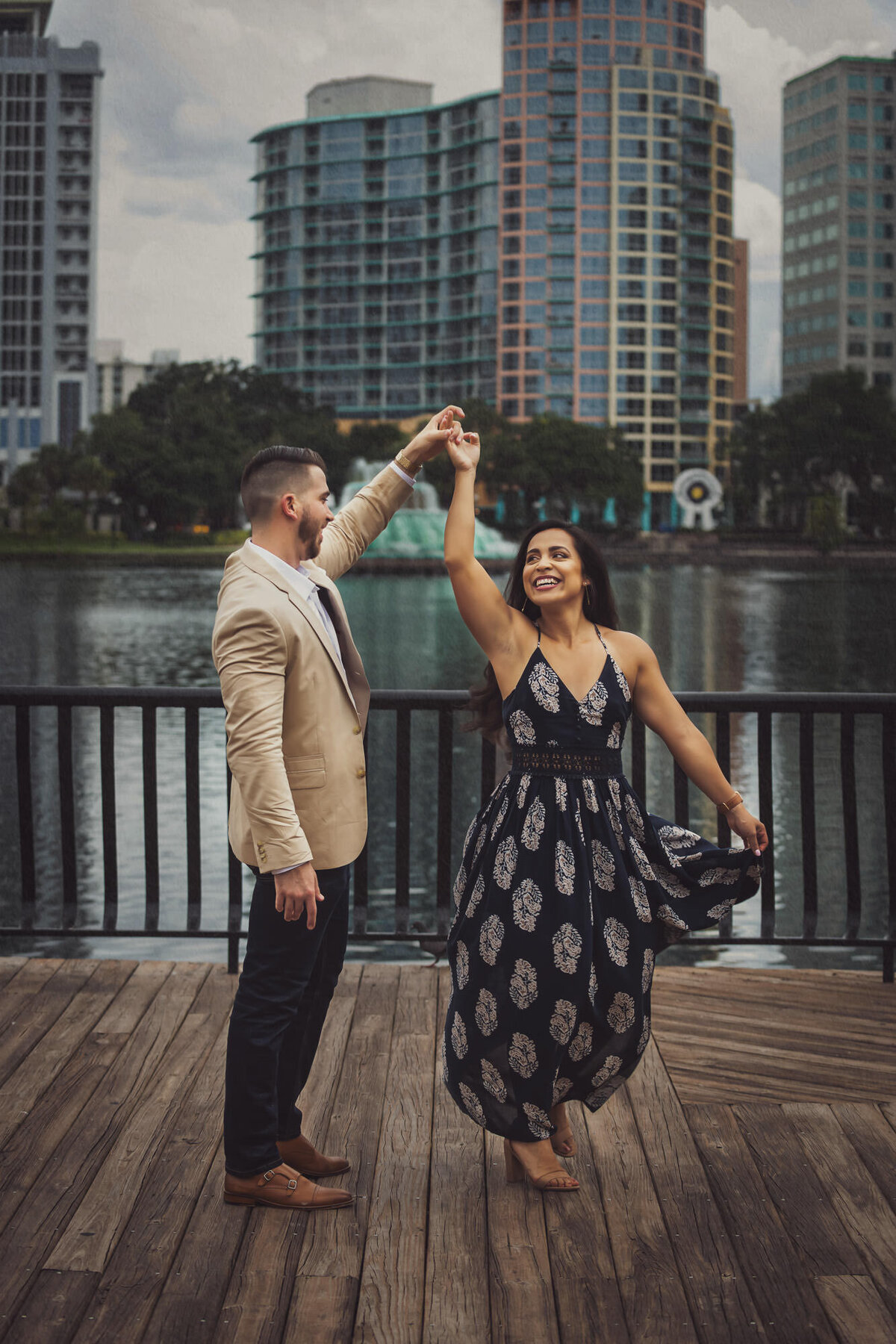 romantic-orlando-fl-engagement-photographer
