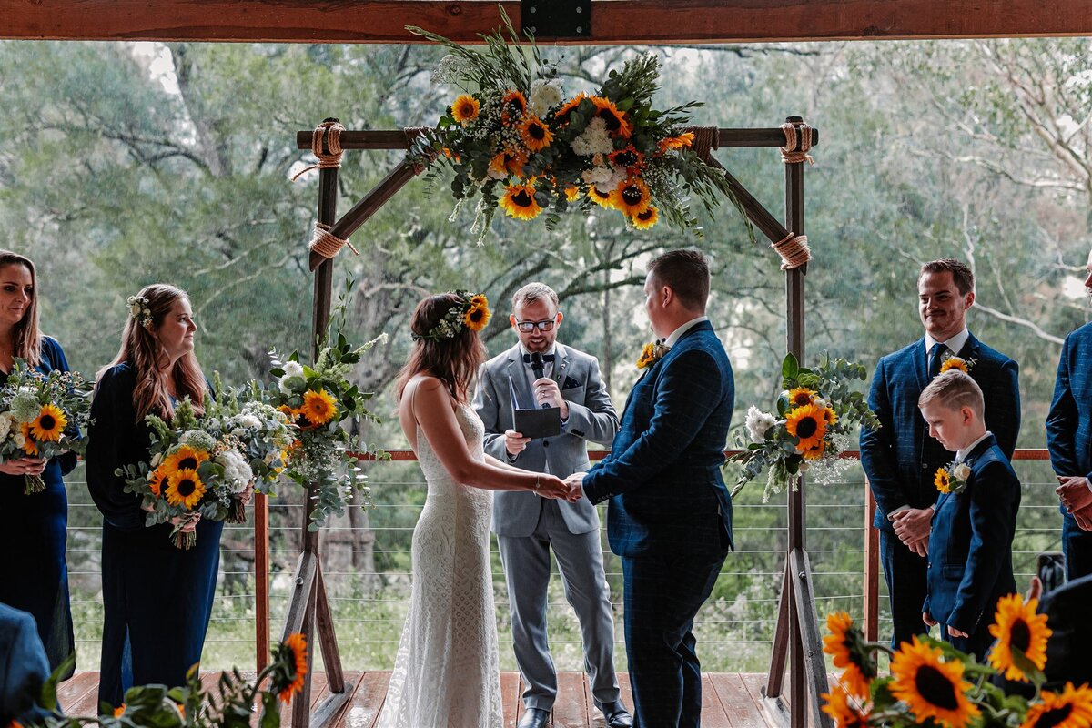 Kara & Ben's beautiful wedding ceremony