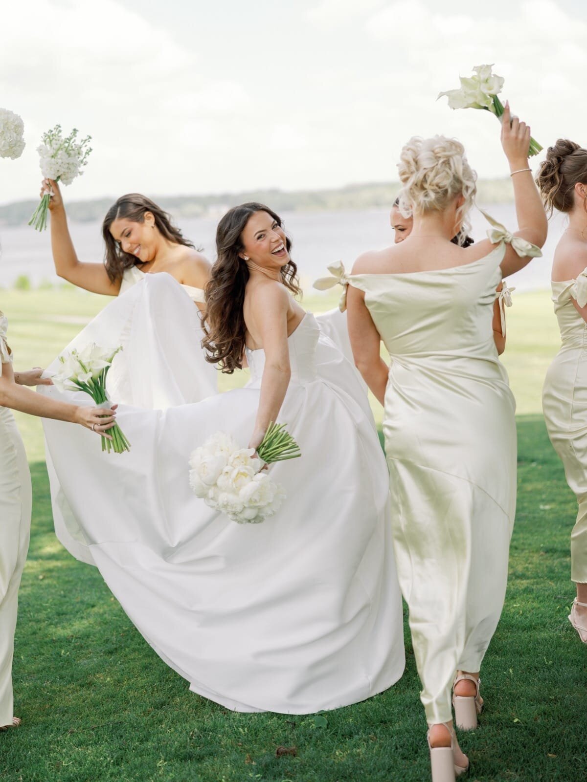 2025_05_17 Jenna + Gray Lake Club Wedding-web-00039