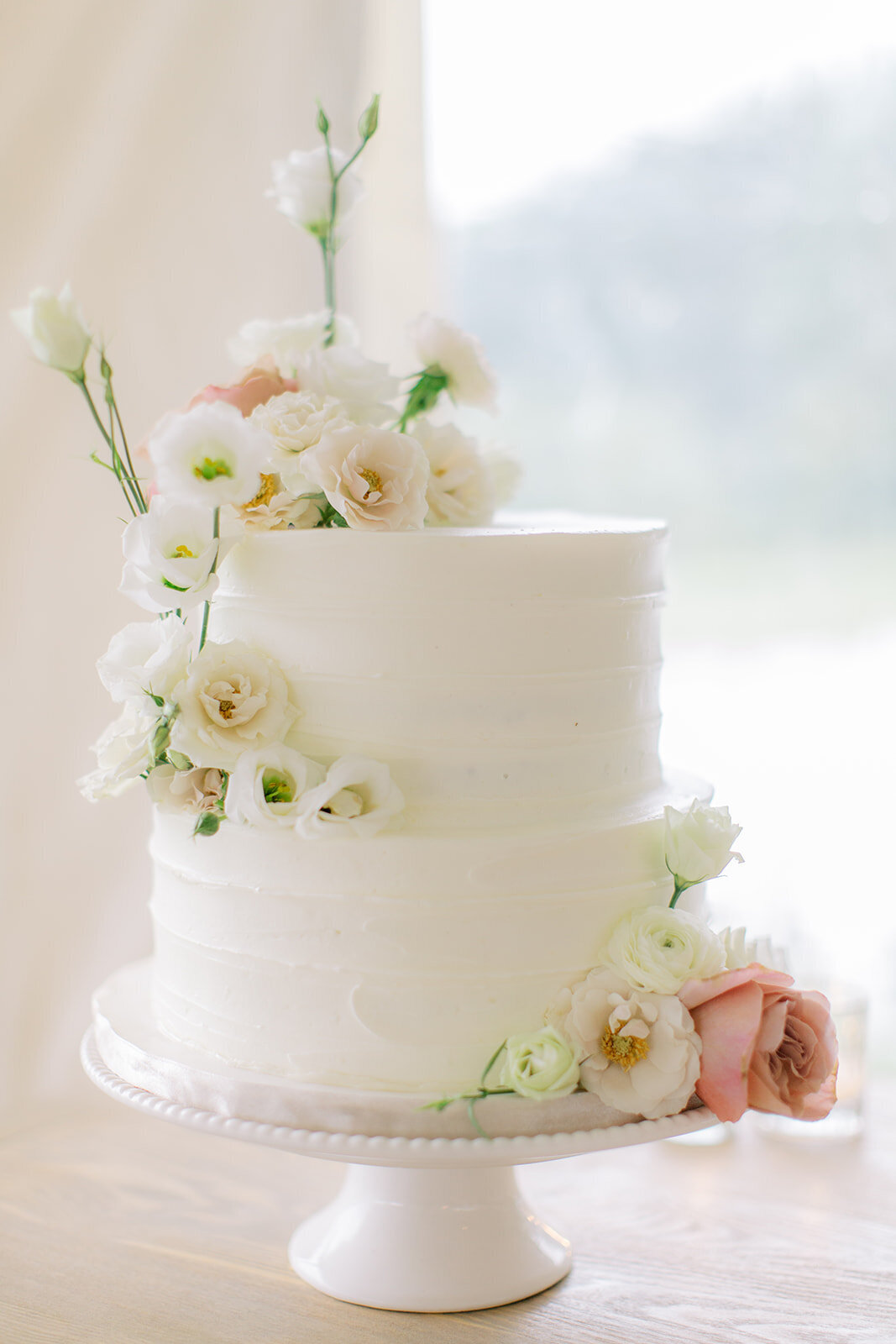 Niagara wedding cake