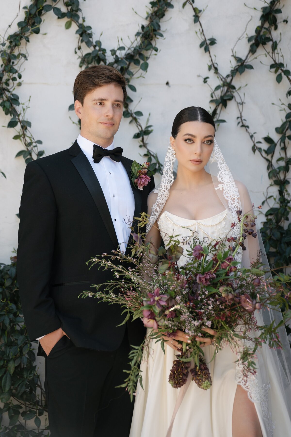 Jeune-Perche-Faye-Fern-Creative-MVFPortraits-Couple-56