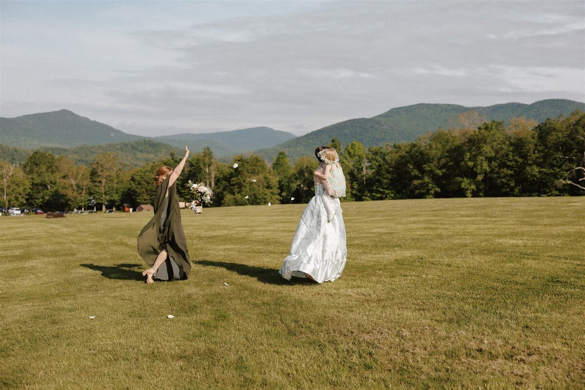 luna-munn-photography-vermont-wedding-moutain-top-jess-sean4762