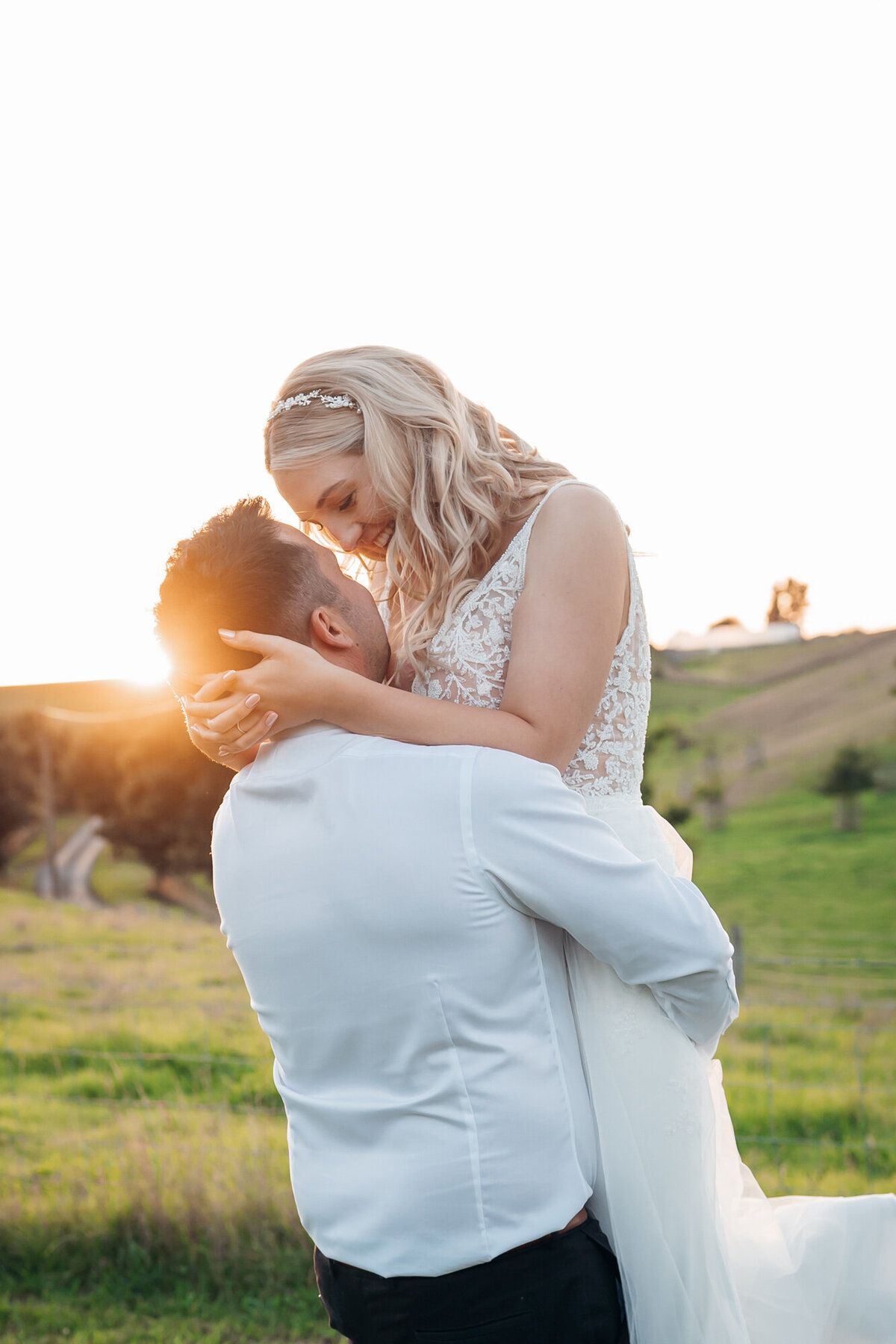 cotswold-wedding-photographer-newlyweds-enjoying-golden-hour-portraits