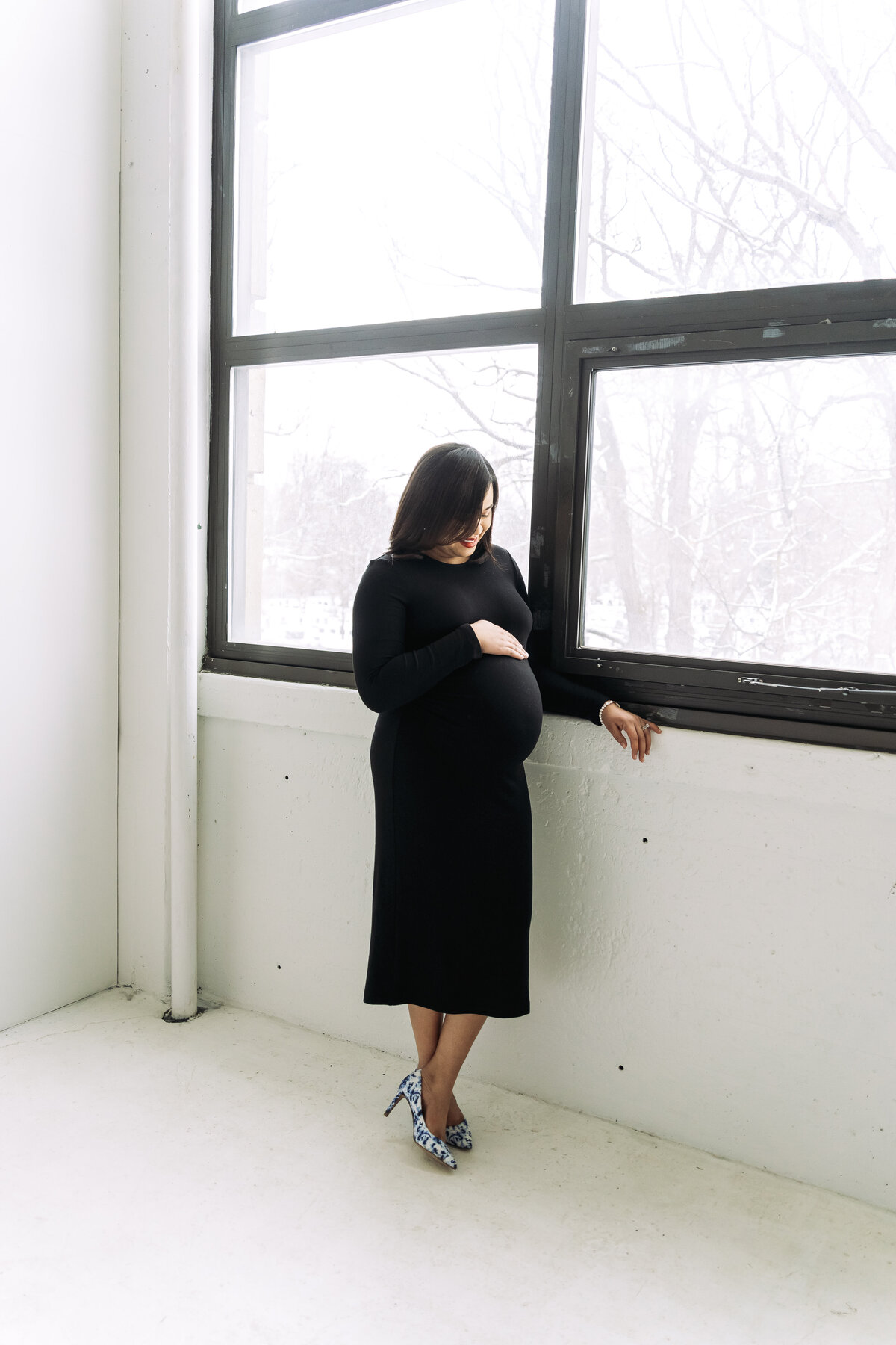 Buffalo, NY and Rochester, NY and WNY Maternity photographer. Newfane, NY Lockport NY Wilson NY Lewiston NY Amherst NY Medina NY Barker NY Williamsville NY East Aurora NY Maternity Photographer