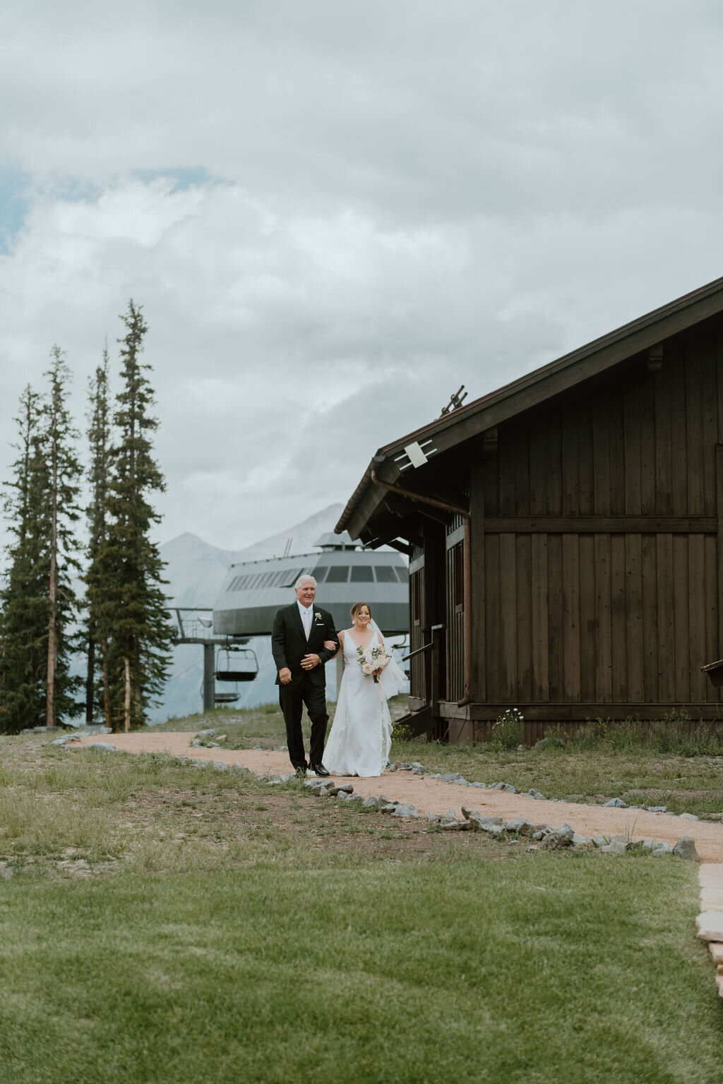 July2024.ChelseaandJake.AubreyBethPhotography-32