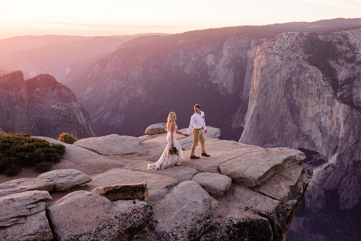 Best hikes in Yosemite for elopements