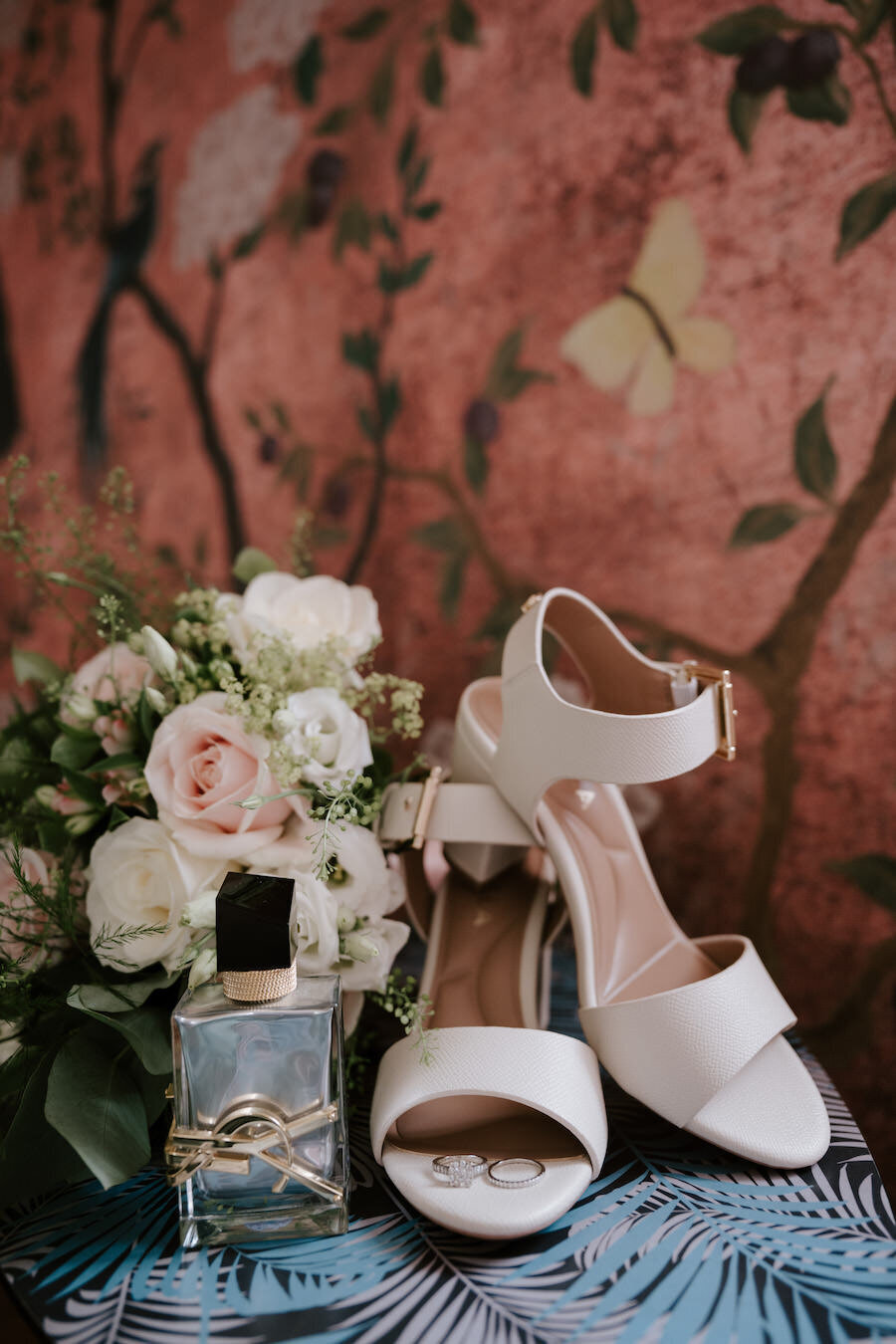 Nicola-Campbell-Timeless-Wedding-Photographer-Scotland-Nicola-Campbell-Timeless-Wedding-Photographer-Scotland-Netherbyres-House-Laura&Louise--House-Laura&Louise--5