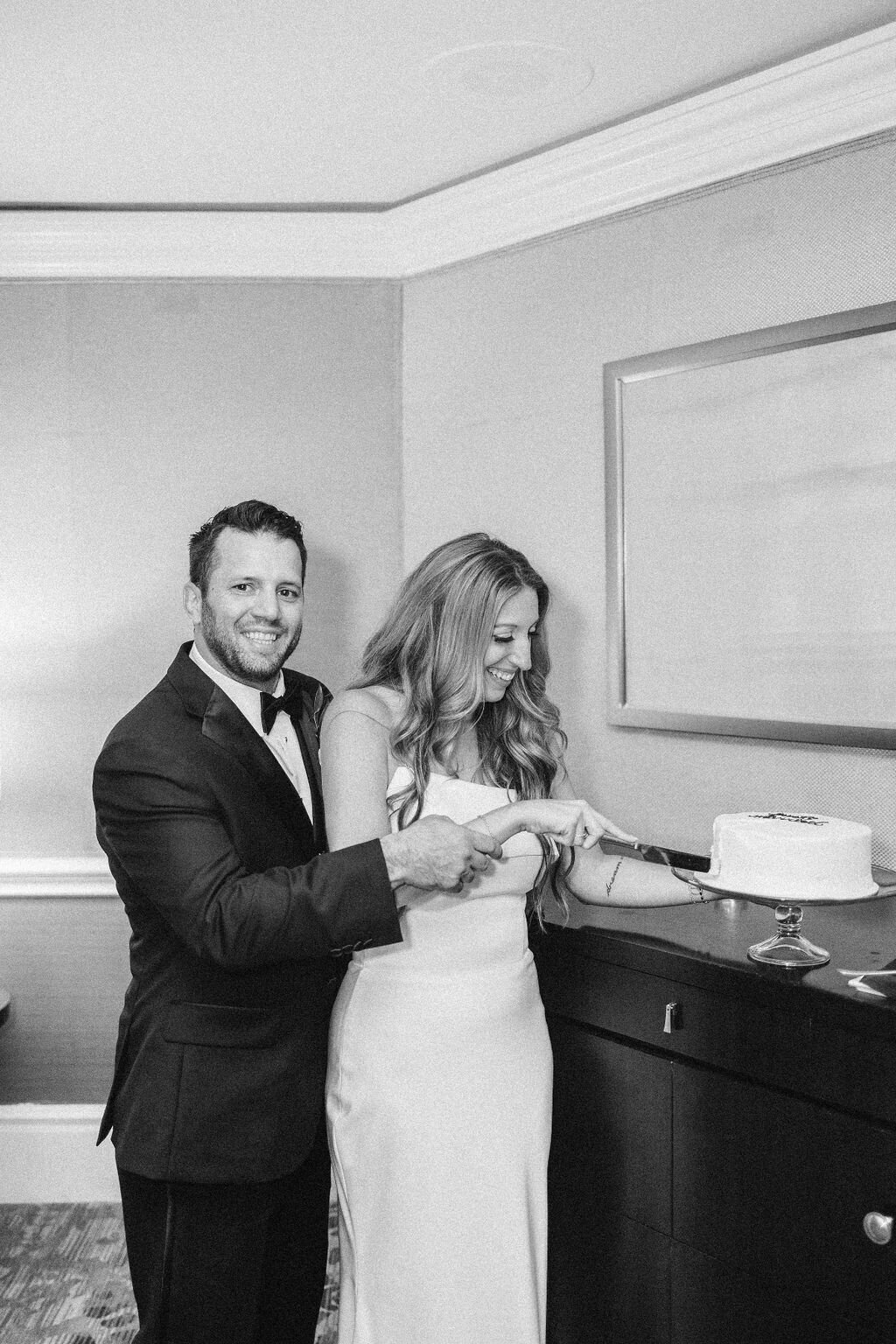 kendra_nick_wedding_bw-1296