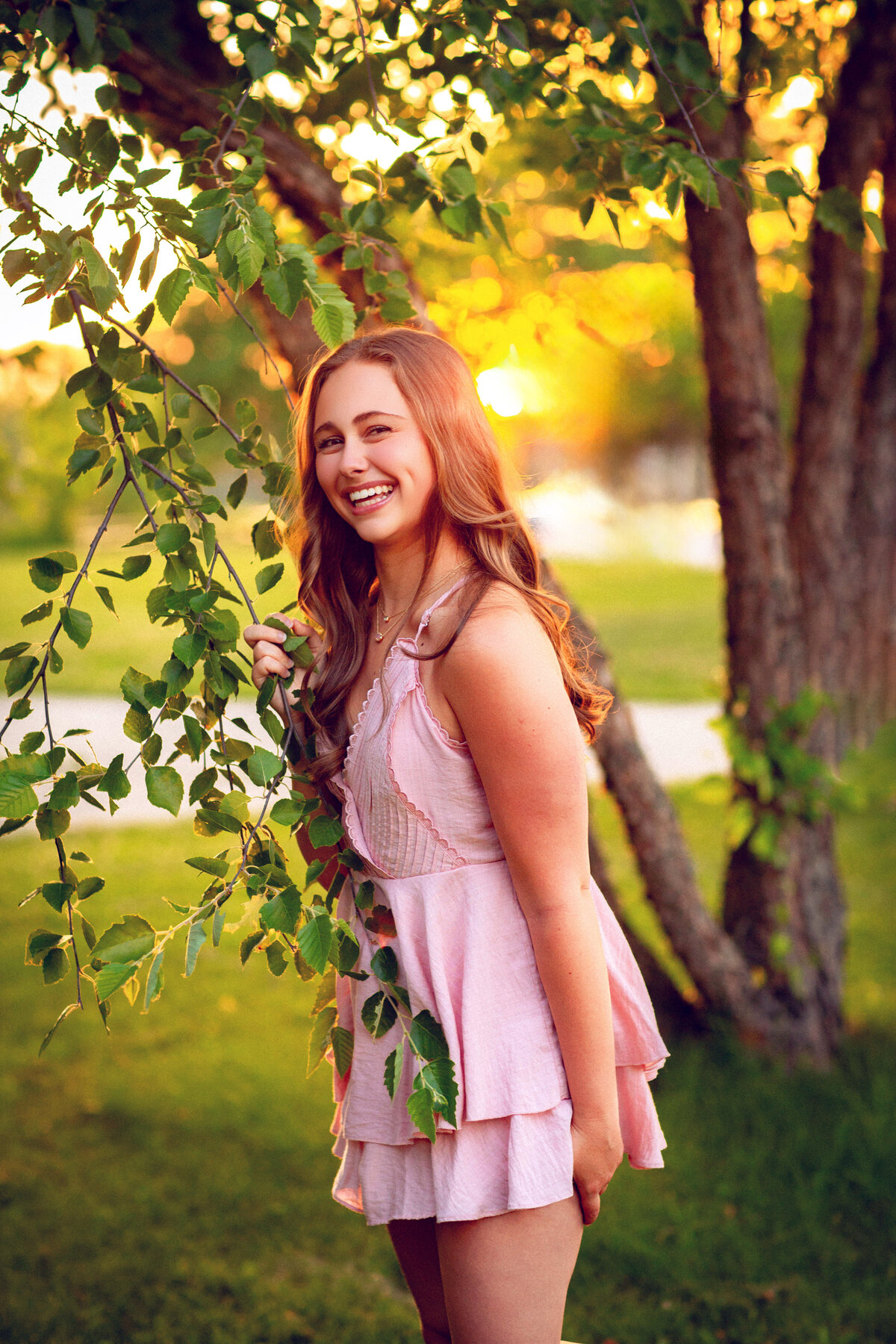DeepshikhaKushwaha-HighSchoolSeniorPhotography-MilwaukeeWisconsin-4263-DeepshikhaKushwaha- SeniorPhotography-Waukesha WI 