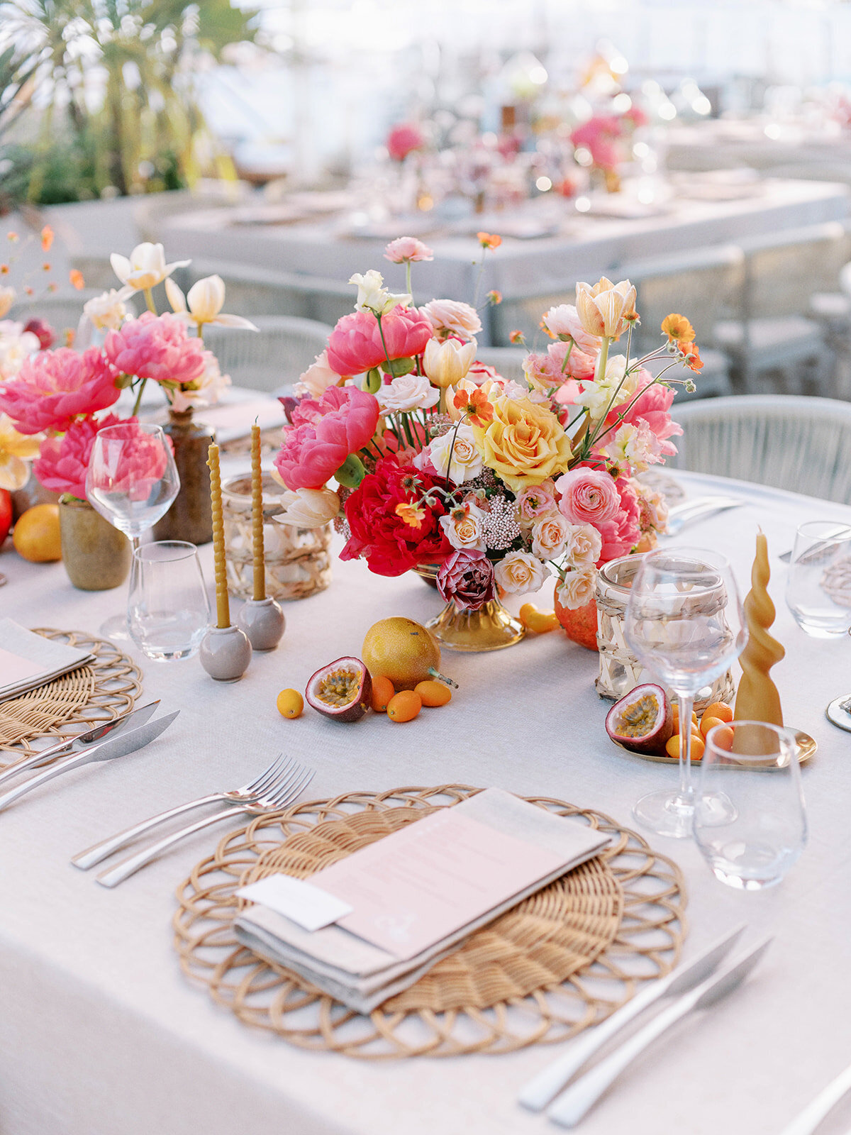 Cannes-beach-pre-wedding-party-by-Julia-Kaptelova-Photography-002