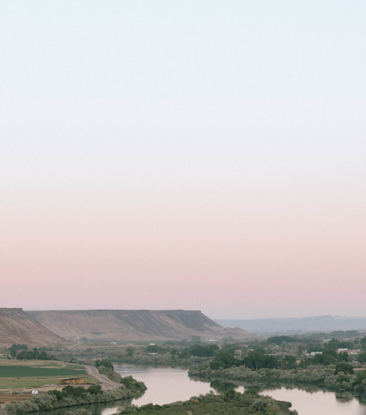 fox-canyon-vineyards-marsing-idaho-wedding-krysta-timmons-photography-bridals-204