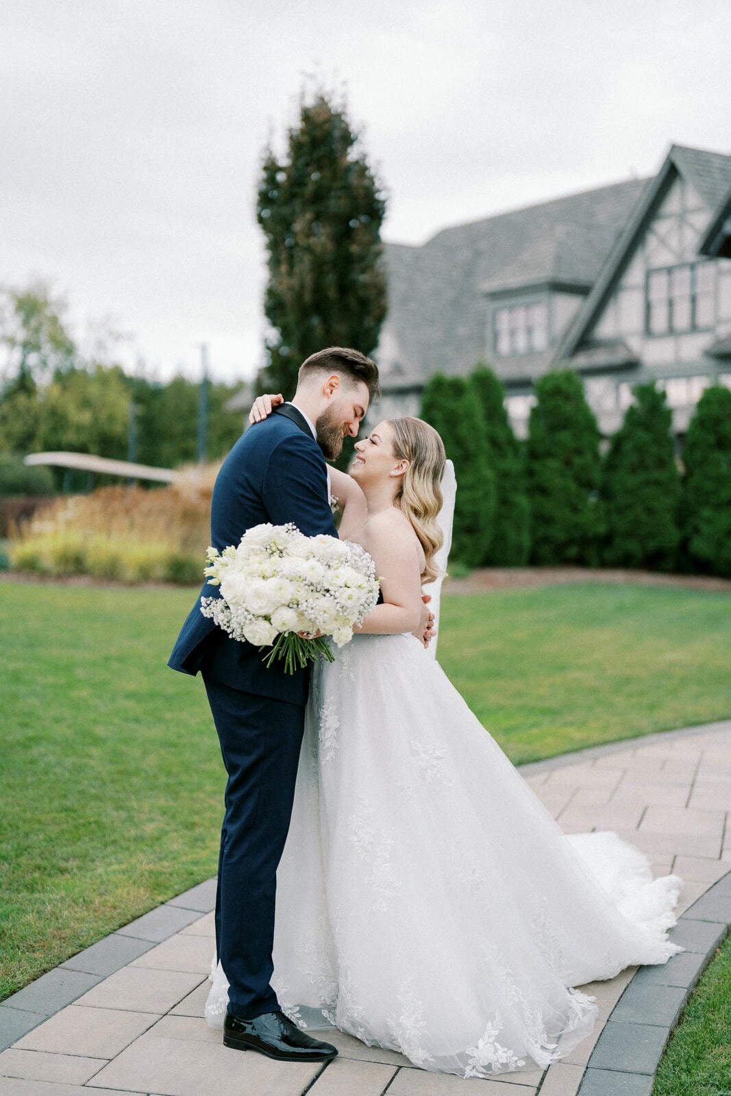 W8-Wedding-events-Deer-Creek-Shelly-and-Alexander-2024-09-28-2500px-1140