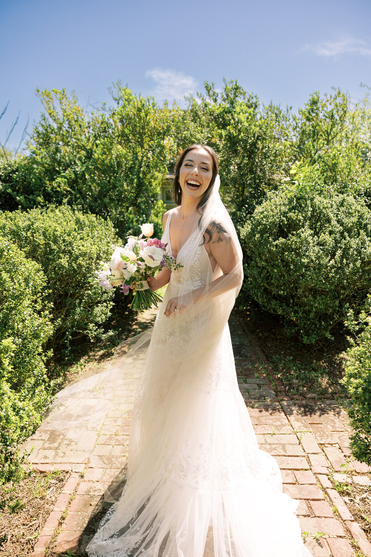 The Blisses Wedding_VanLandingham Estate Charlotte Wedding Venue_NC Wedding Photographers_0171