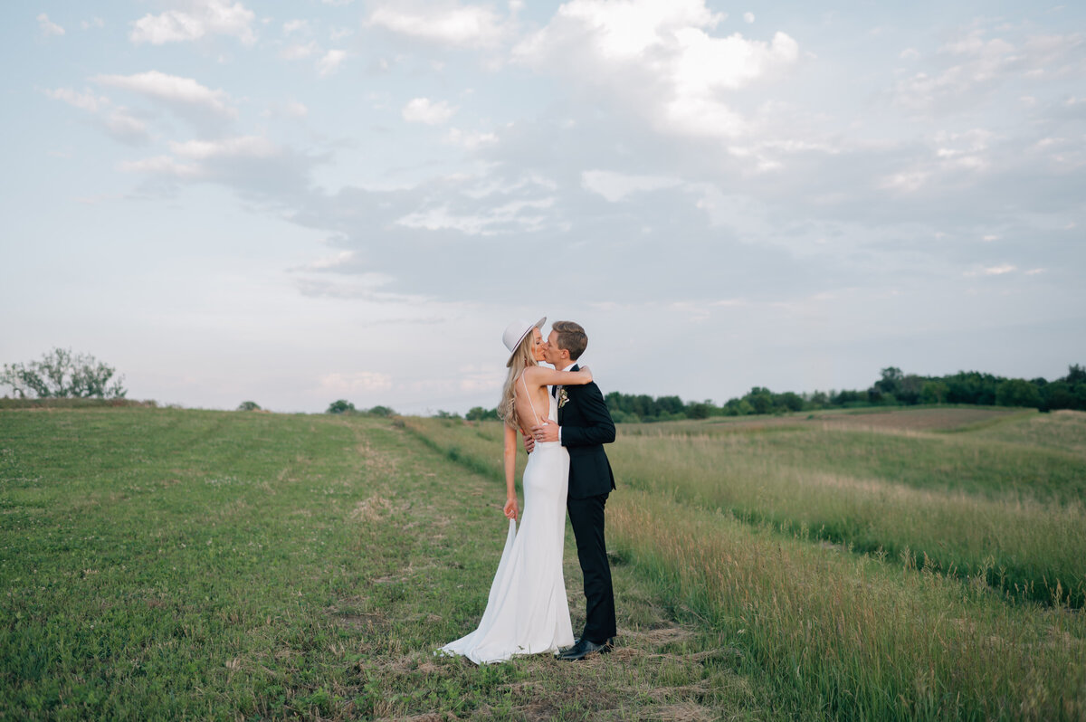 Corbin + Sarah - Glimpse-142