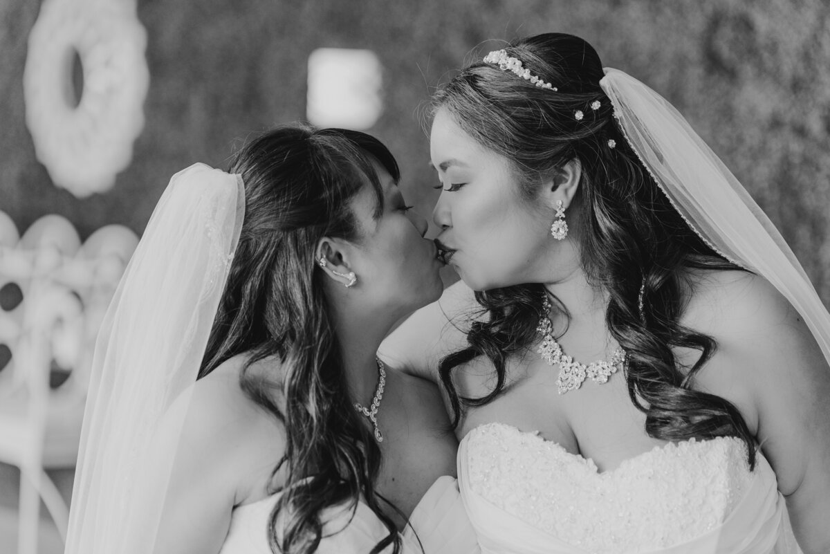 LGBT Wedding Photographer in Phoenix - Ashley Durham Photography-9
