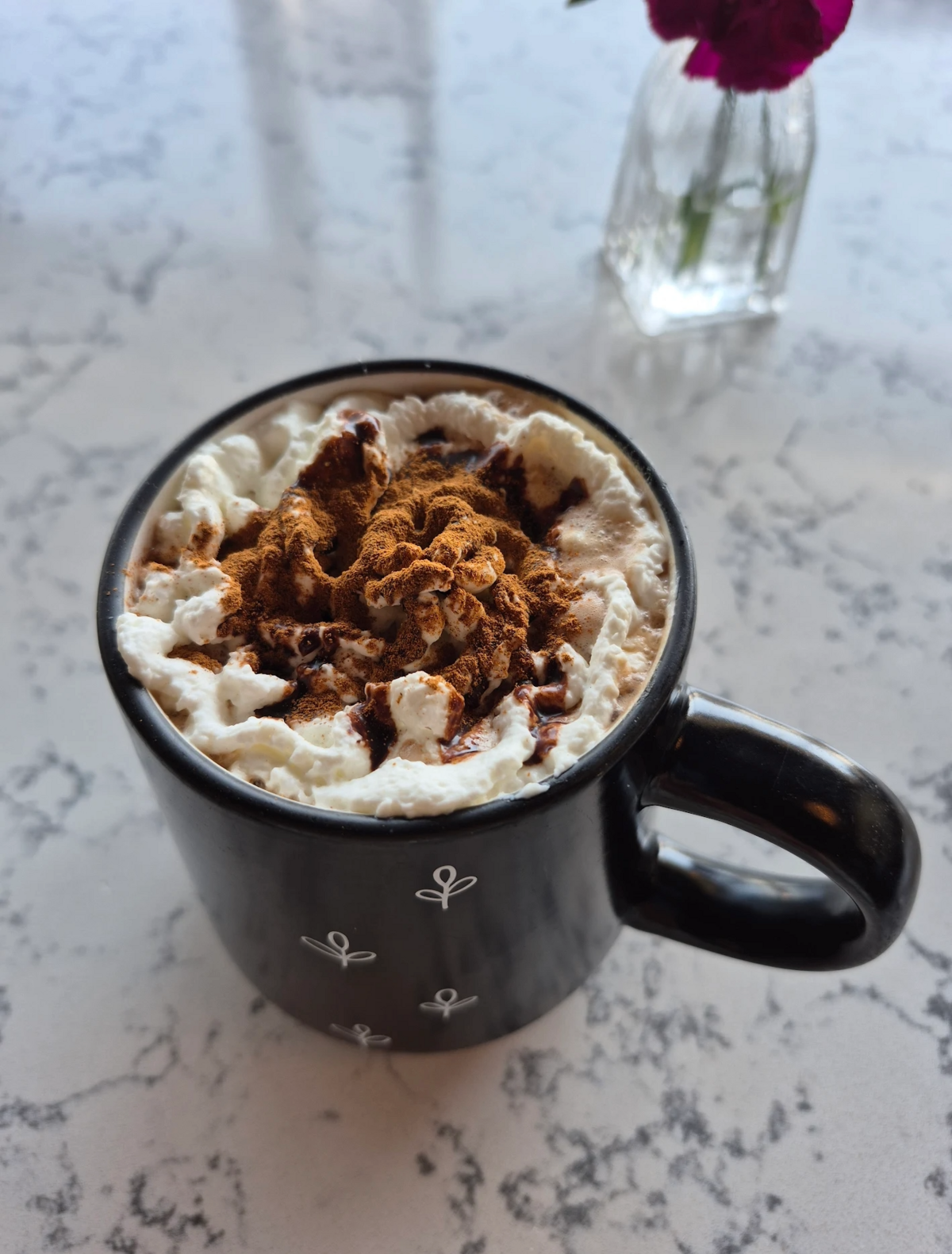 french press hot cocoa drink