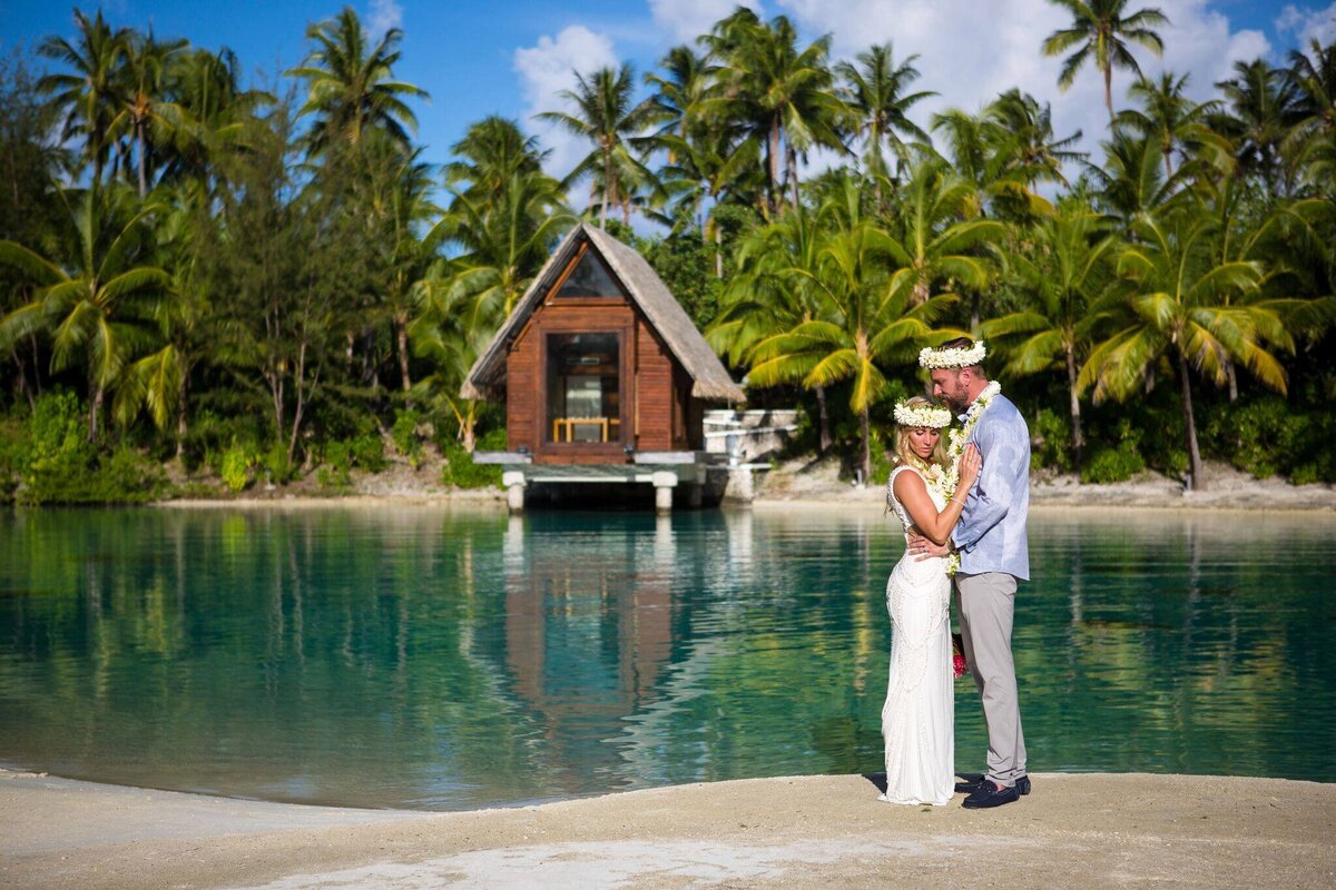 Amanda and Donald Delaney Tahiti3