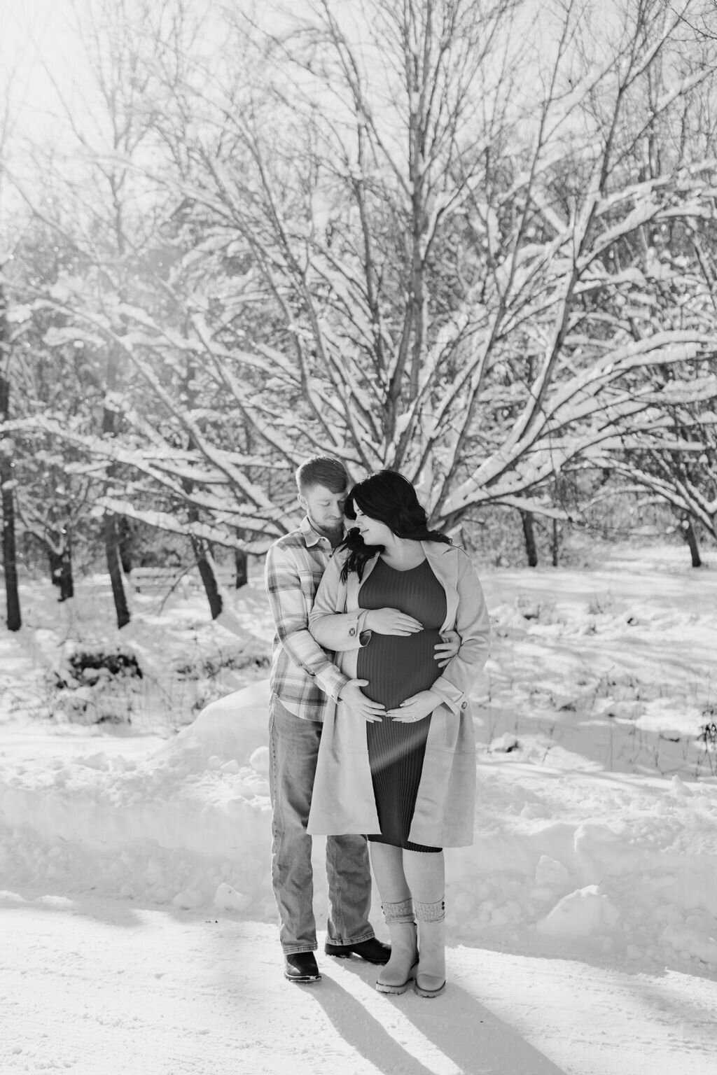 christina_ney_photography_wedding_engagement_lifestyle_photographer_dubuque_iowa_wedding_planning_assistance_adventurous_bold_laidback Family Photography35
