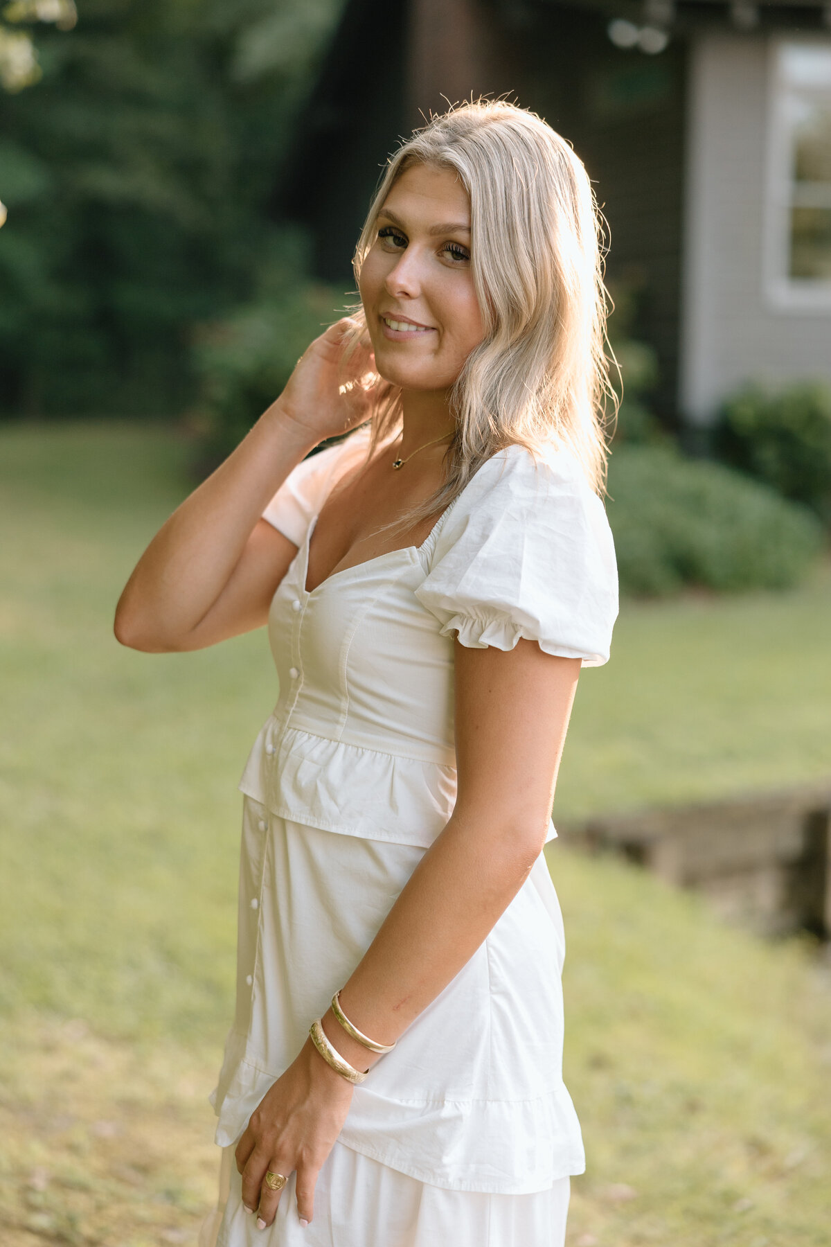 Senior photos at family property
