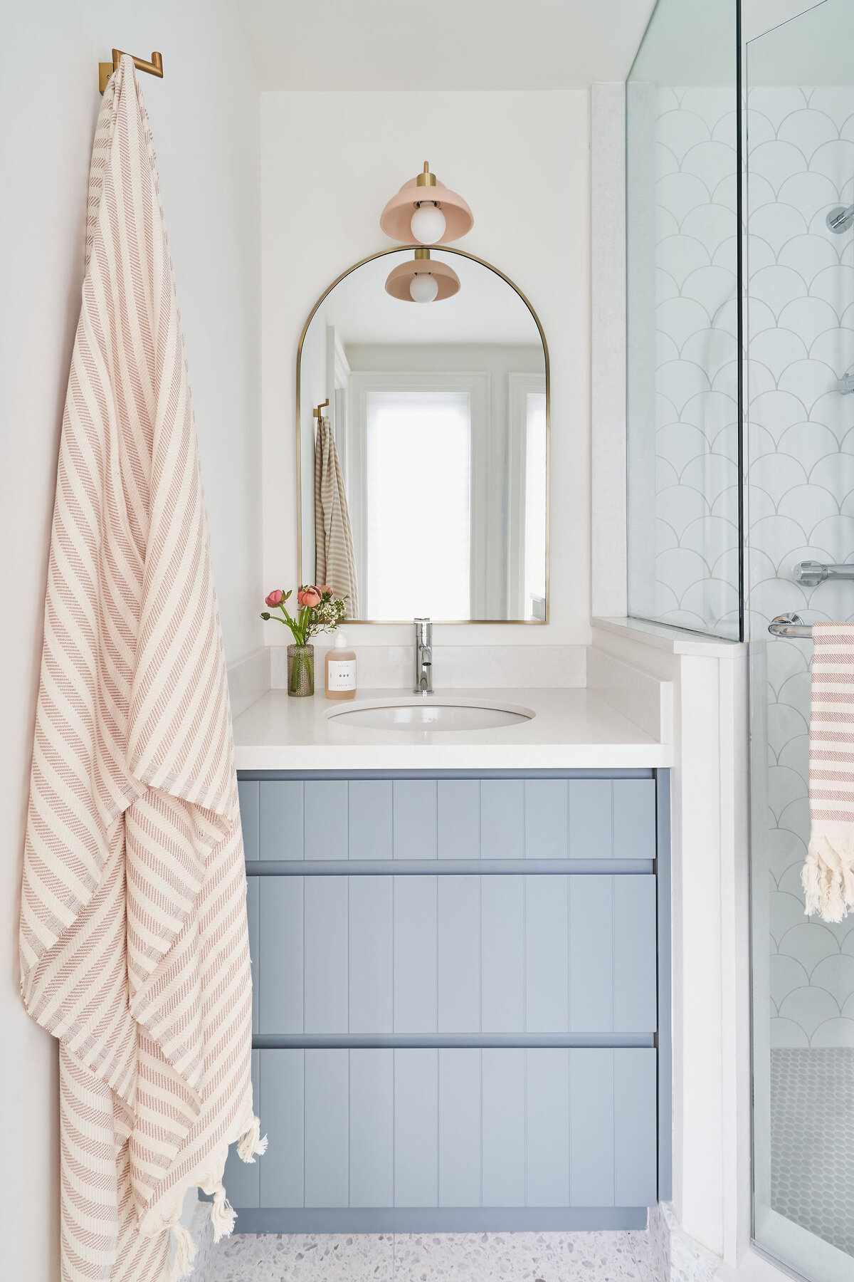 Tween bathroom