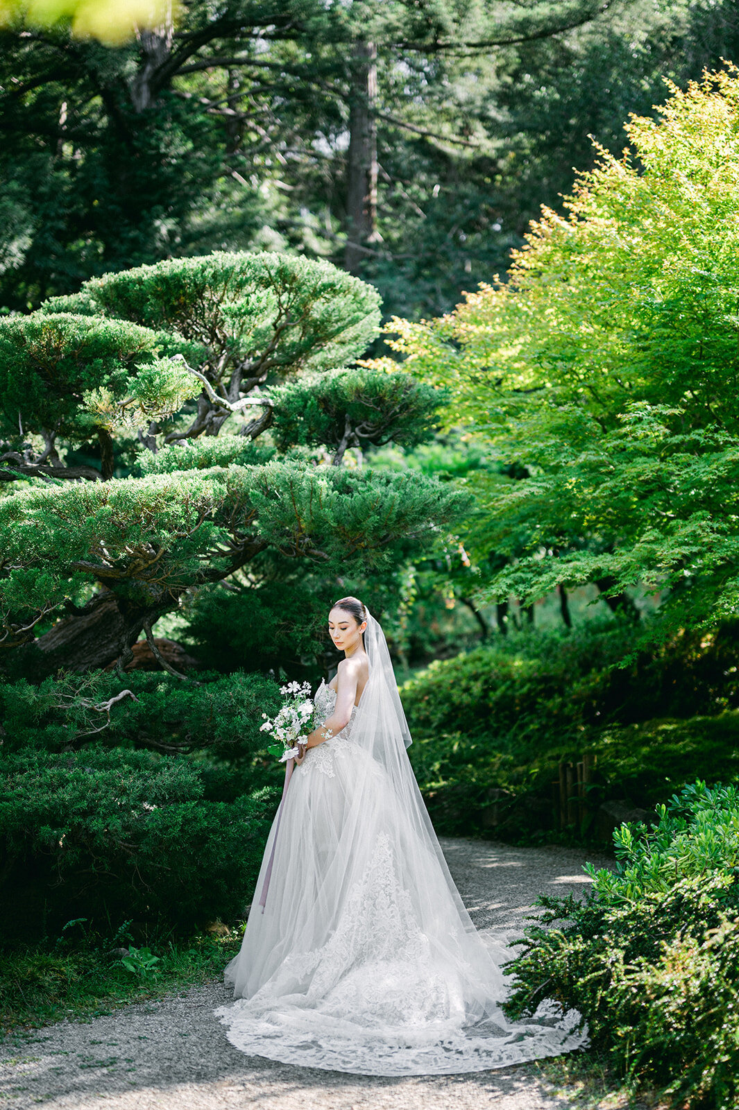 studio-dukesa-amy-huang-fine-art-destination-wedding-film-photography-showit-design-partner-hakone-145