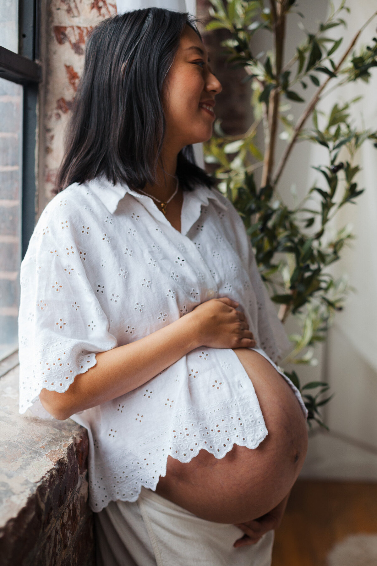 neutral-moon-studio-maternity-documentary-photos