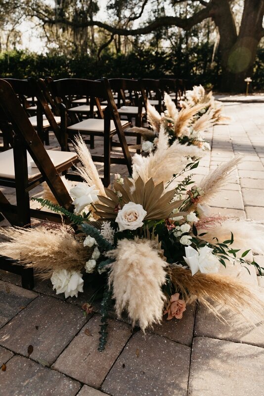 Kelsey_Draven_Wearethebowsers-976_websizeSameSexBohoFlorals
