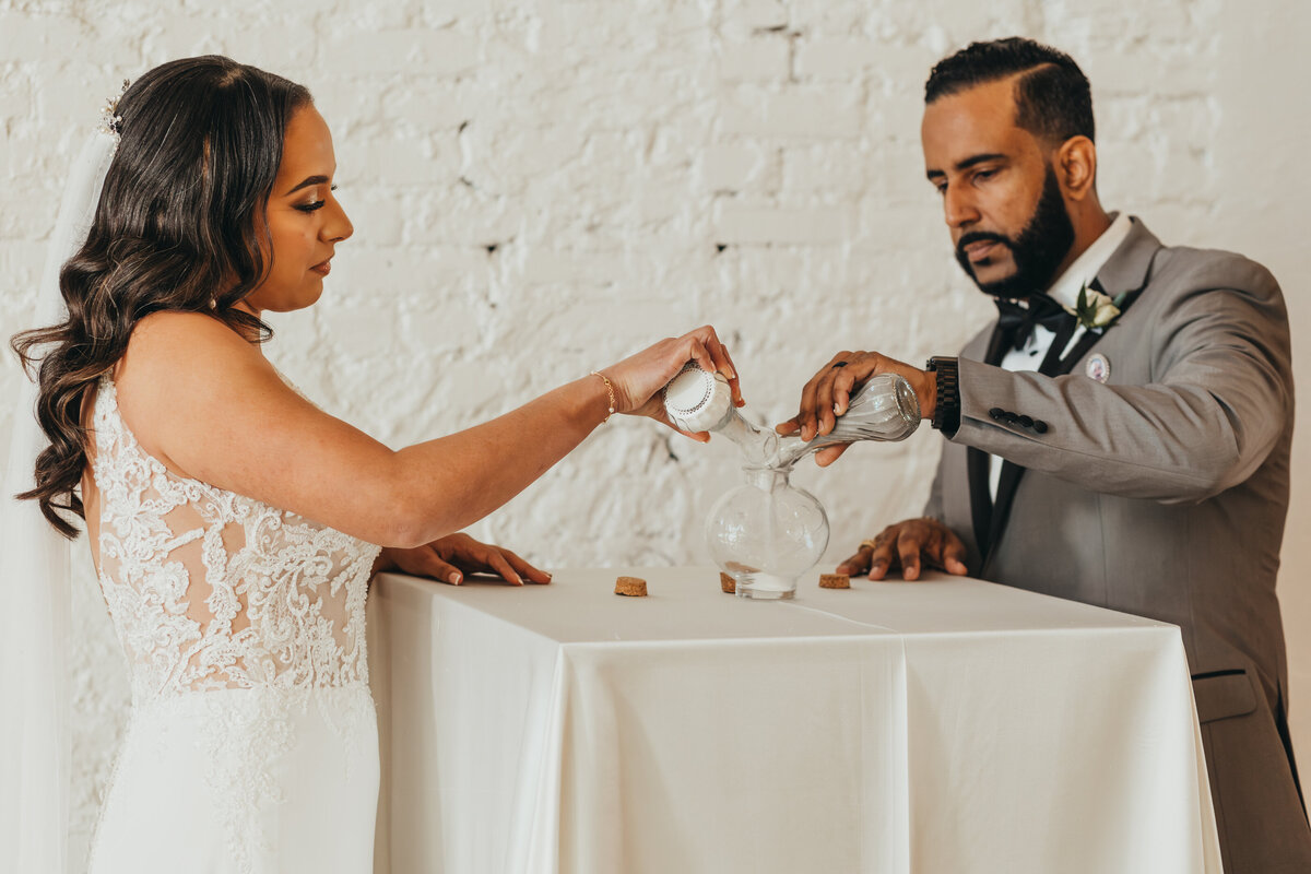ariel-amir-photo-hotel-haya-florida-elopement-chantilly-chic-celebrations-17