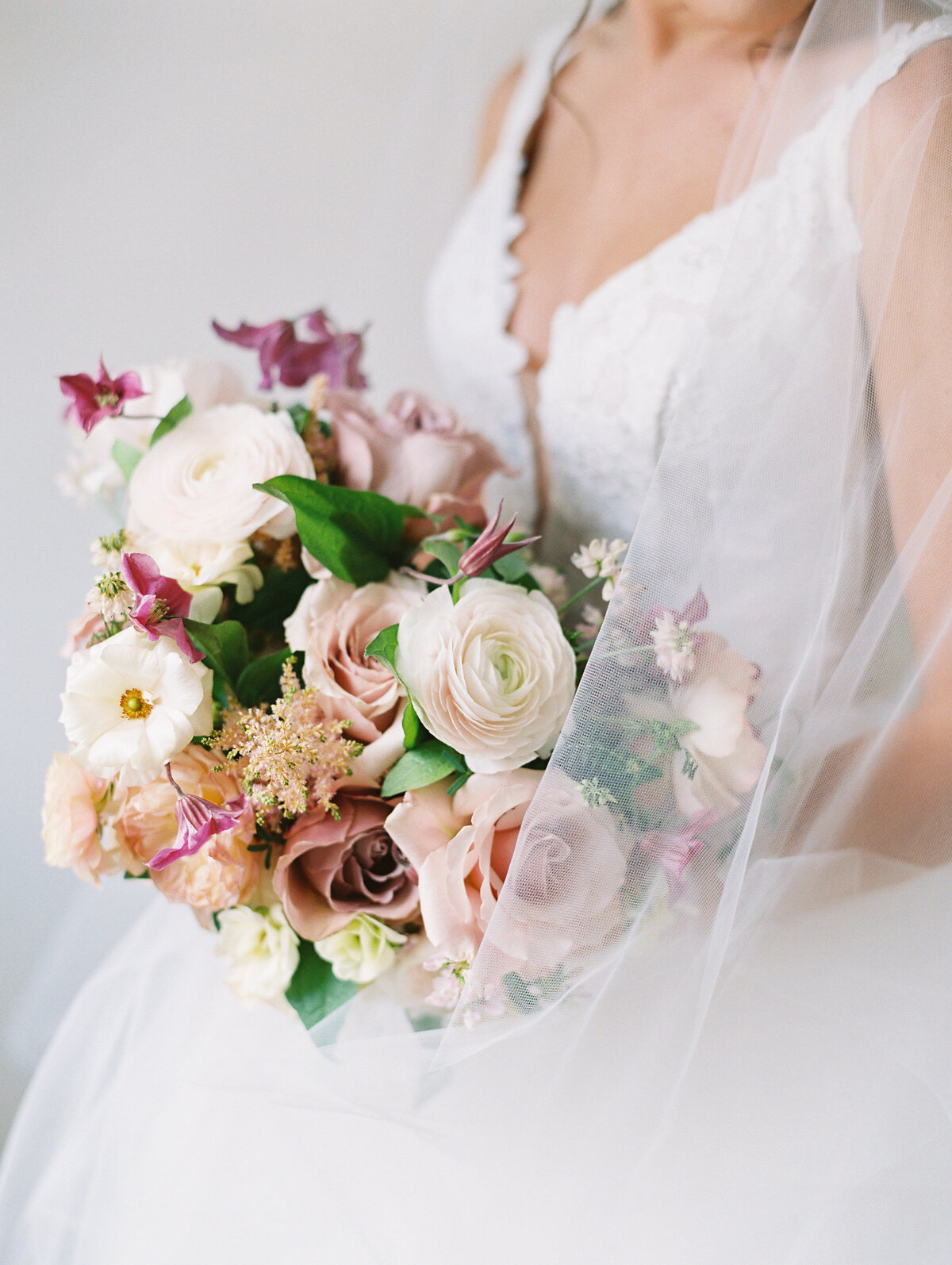 Meraki Design Wedding and Event Floral Studio Florist Wedding Flowers Full Service St. Louis Destination Luxury Floral Design Florists Designers Personal Unique Amy-Golding-Wedding-Photography-Emily-Kaleb-Wedding-2022-86