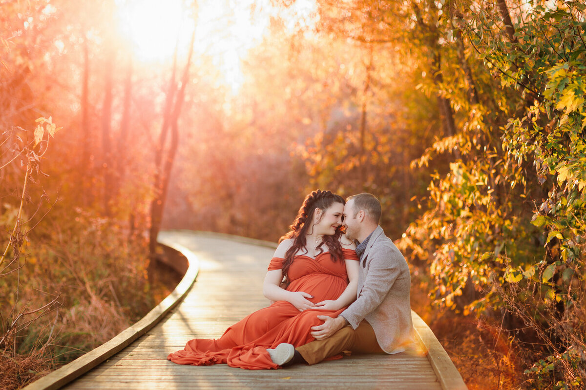 NW Arkansas maternity photoshoot, Fayetteville AR maternity photography, maternity portraits near me