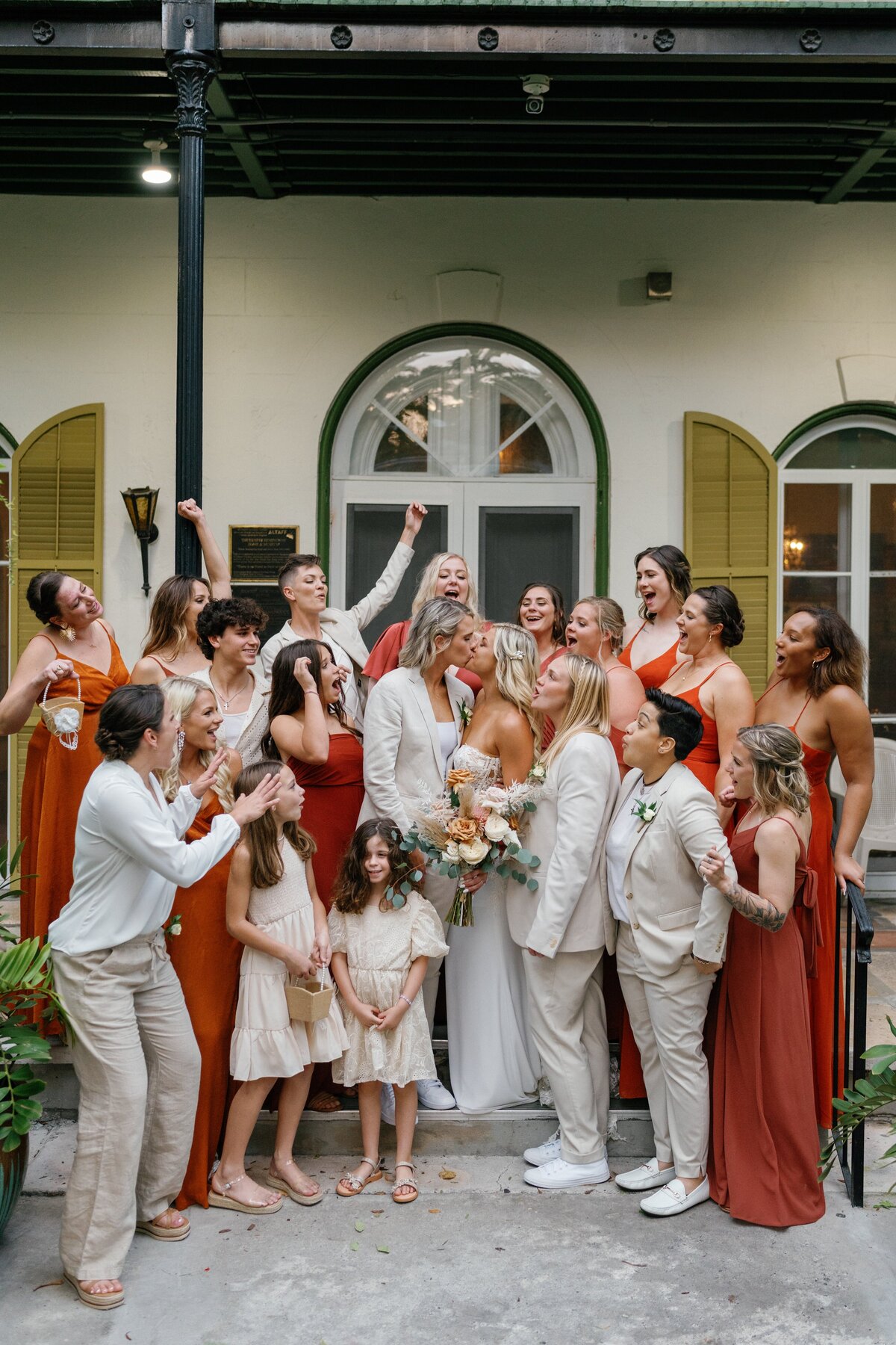 2 HEMINGWAY HOME KEY WEST - FLORIDA KEYS WEDDING PLANNER - KEY WEST WEDDING PLANNER - LITTLE MISS PLANNER KEY WEST - DUARTE FLORAL DESIGN 1
