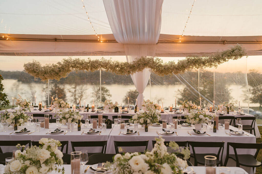 93-nashville-estate-all-white-tented-wedding-modern-vintage-events