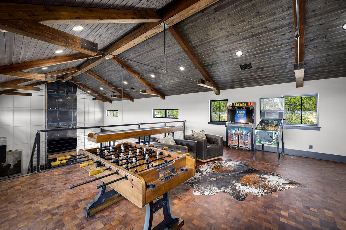 149A1368_29486 FM 3009_G. Morris Homes_Fossum Studios_2500px