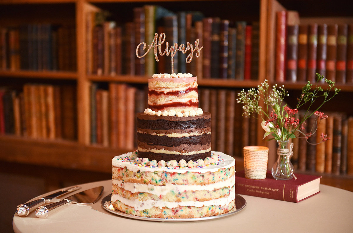 51-v-milk-bar-cake-wedding