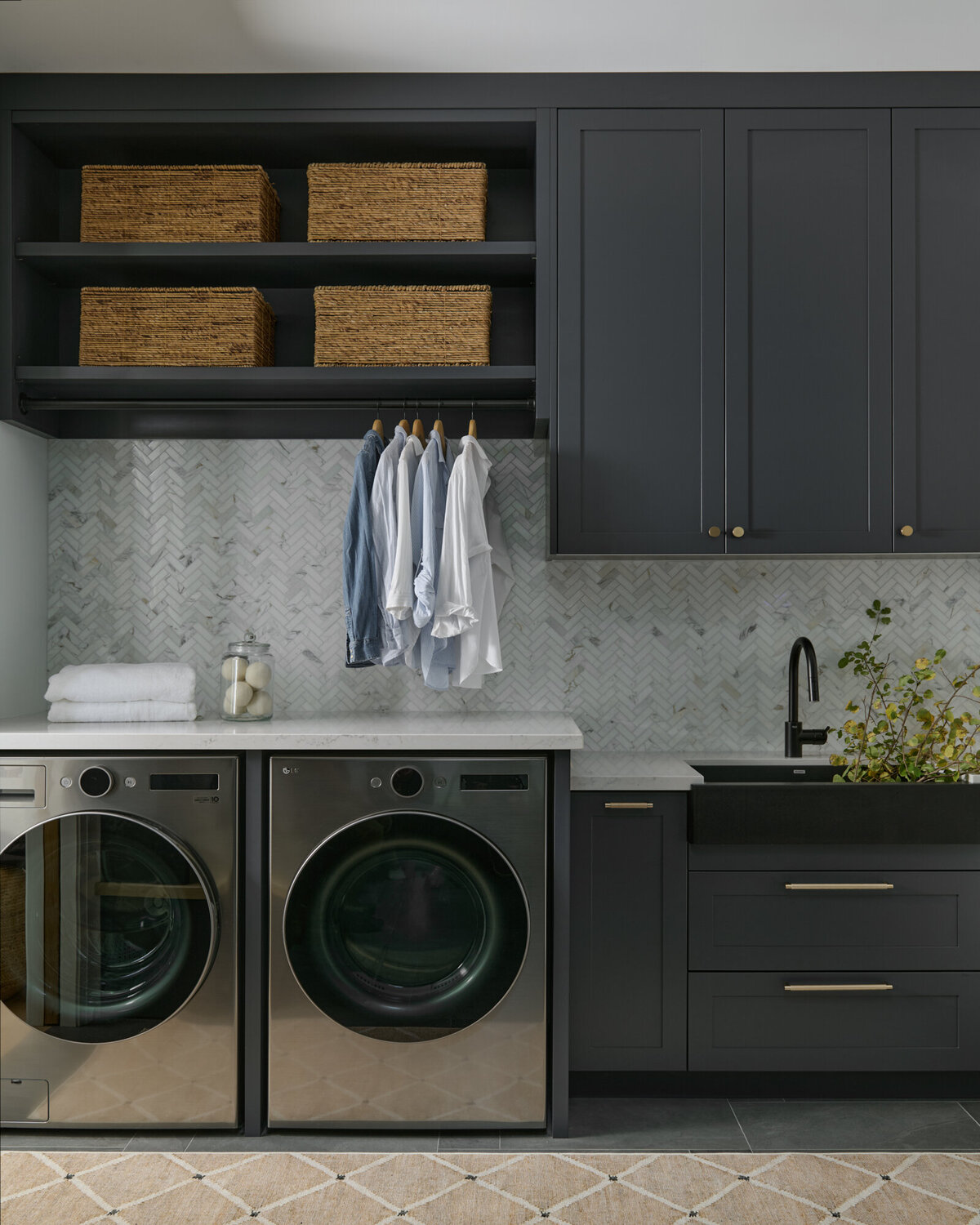 EI_176_WaySt._88WEB 1