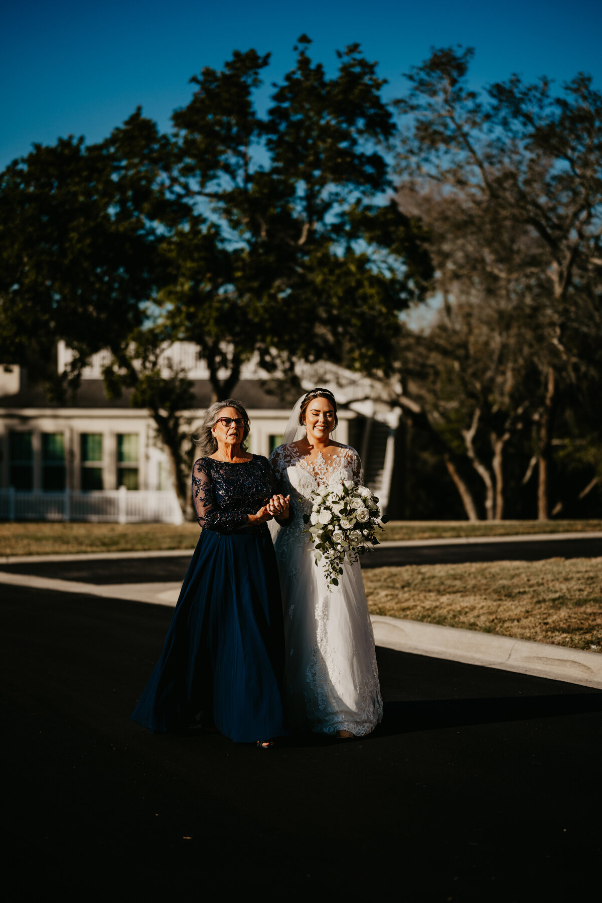 mariah-lacy-photo-whitehurst-gallery-elope-in-tampa-chantilly-chic-celebrations-12