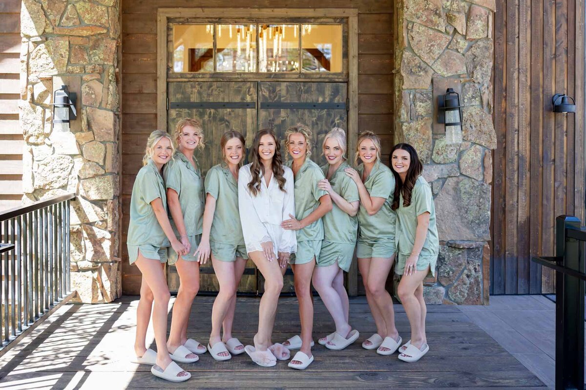 Black-Canyon-Inn-The-Boudlers-Wedding-17