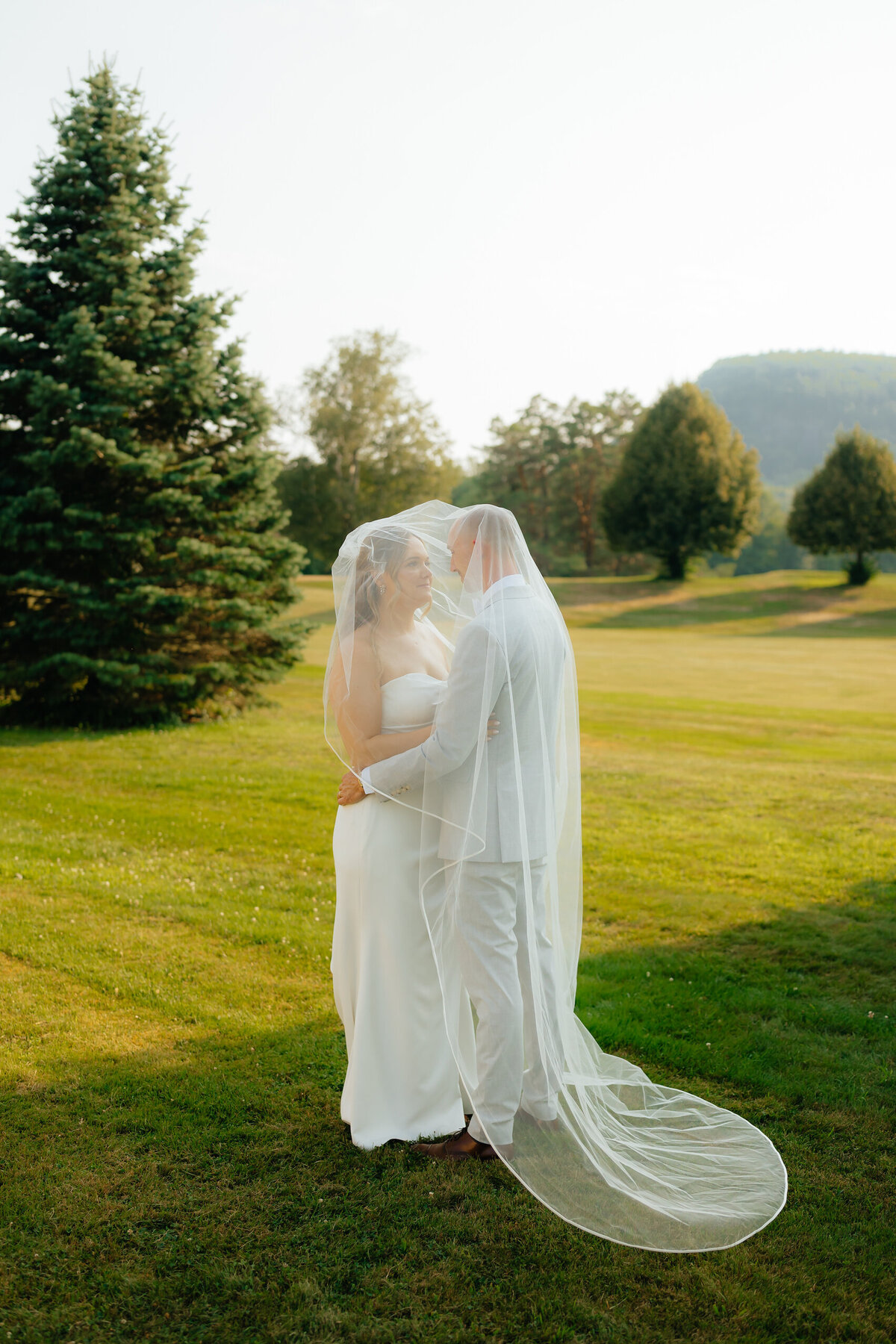 the-wenthworth-inn-wedding-jackson-nh-carlystorro-4