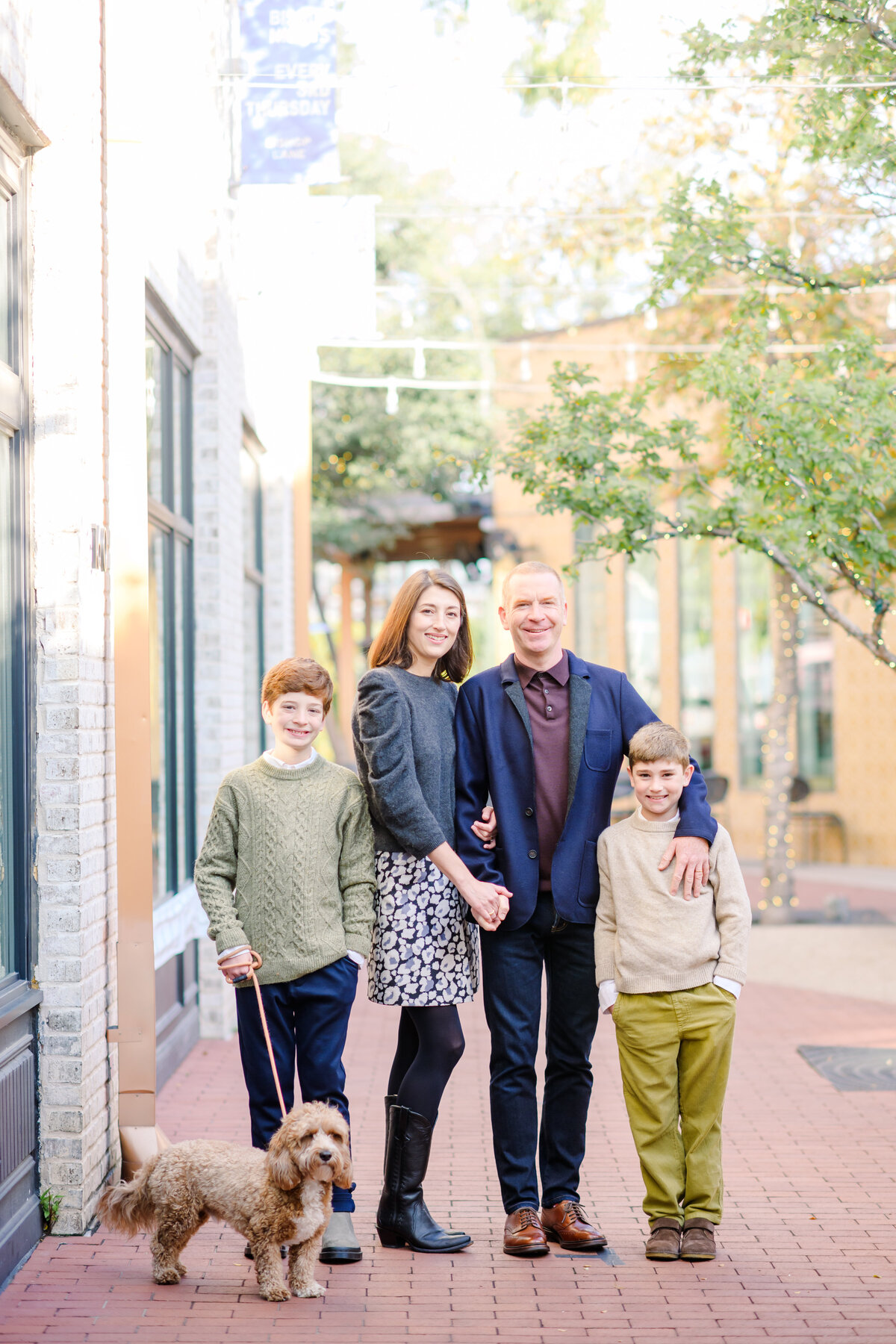 357-Bishop_Arts_Portraits_Dallas_Portrait_Photographer_MaggShots_Photography