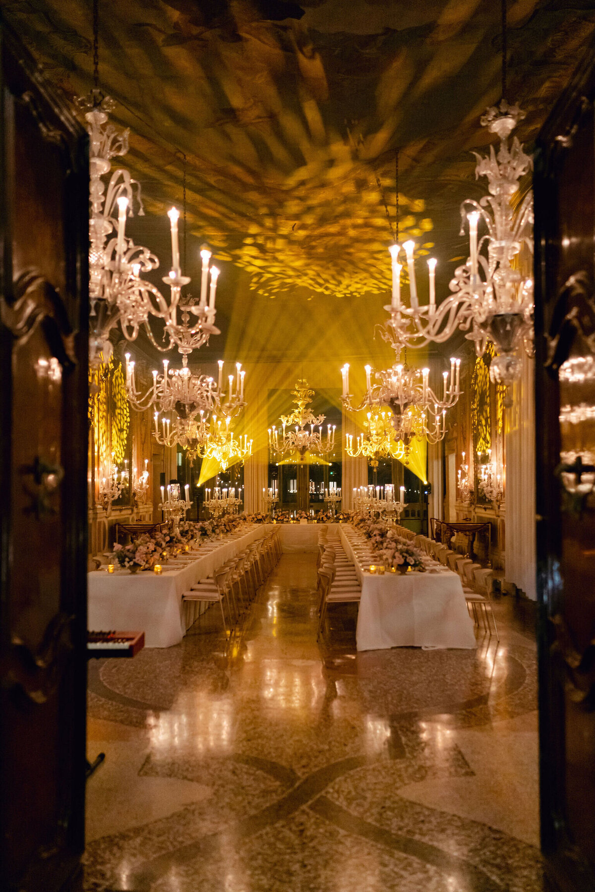 luxury-wedding-dinner-in-venice5