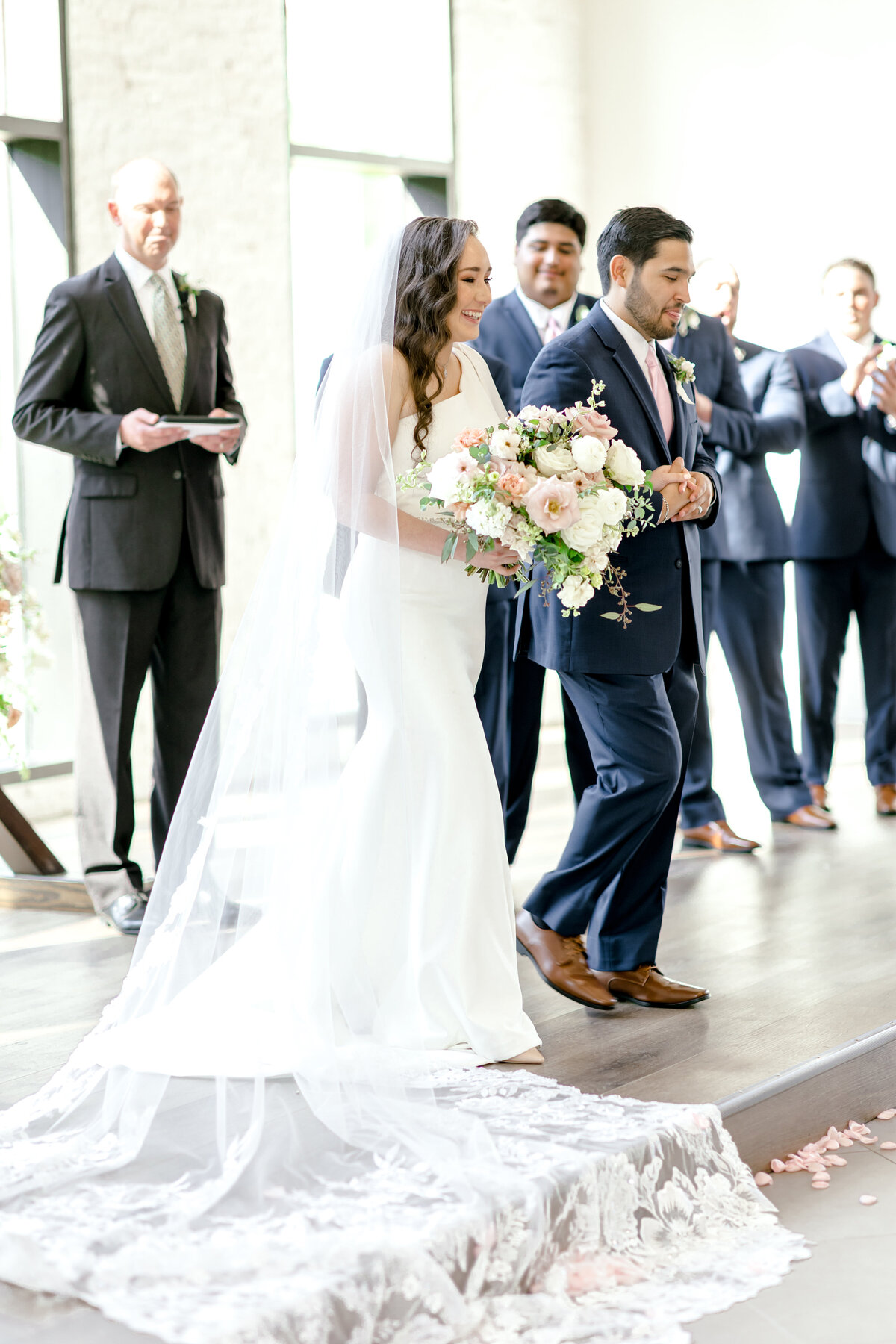 The Luminaire Wedding_Kasey Lynn Photography_038