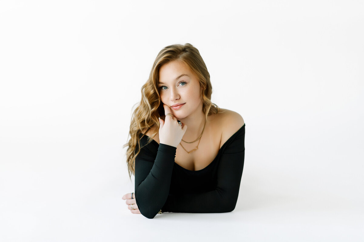 Kansas City Senior Pictures at a studio