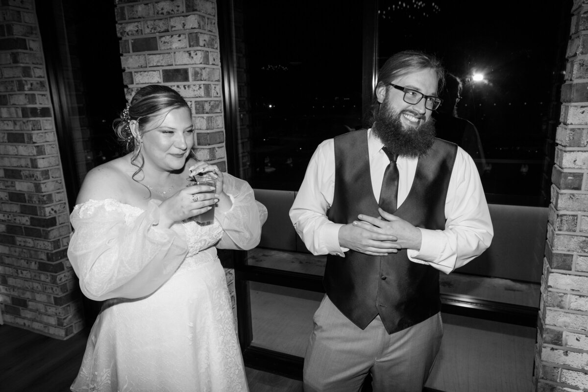 7 Molly + Zachary | November Wedding at Toast Ankeny IA | The Coe Collective-838-1