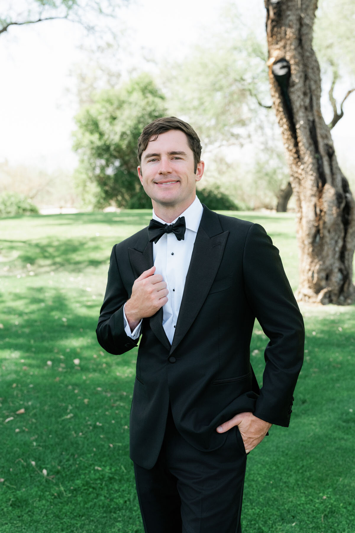 La Mariposa wedding image in Tucson with classic Arizona feel